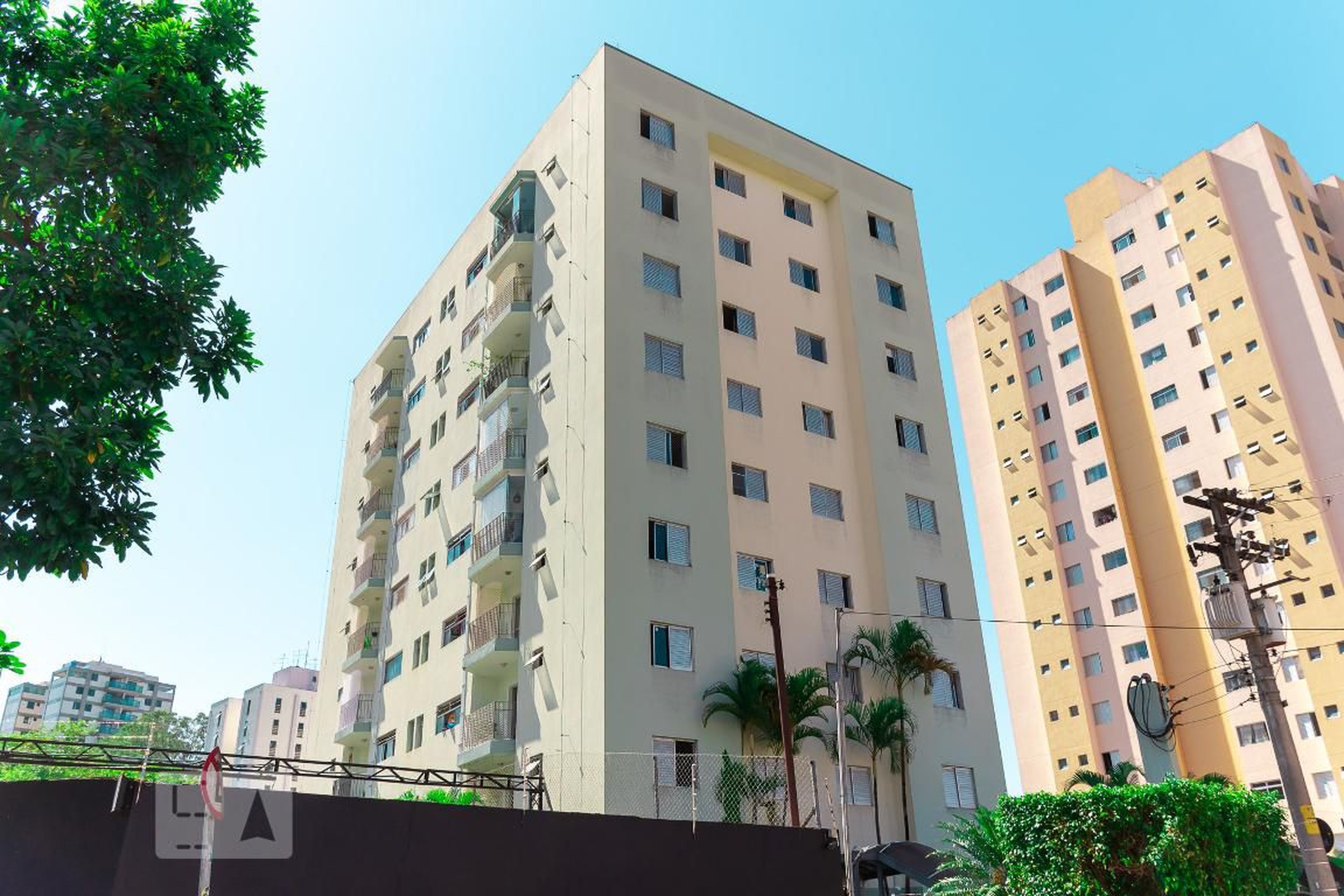 Fachada do Prédio Condomínio Ravena