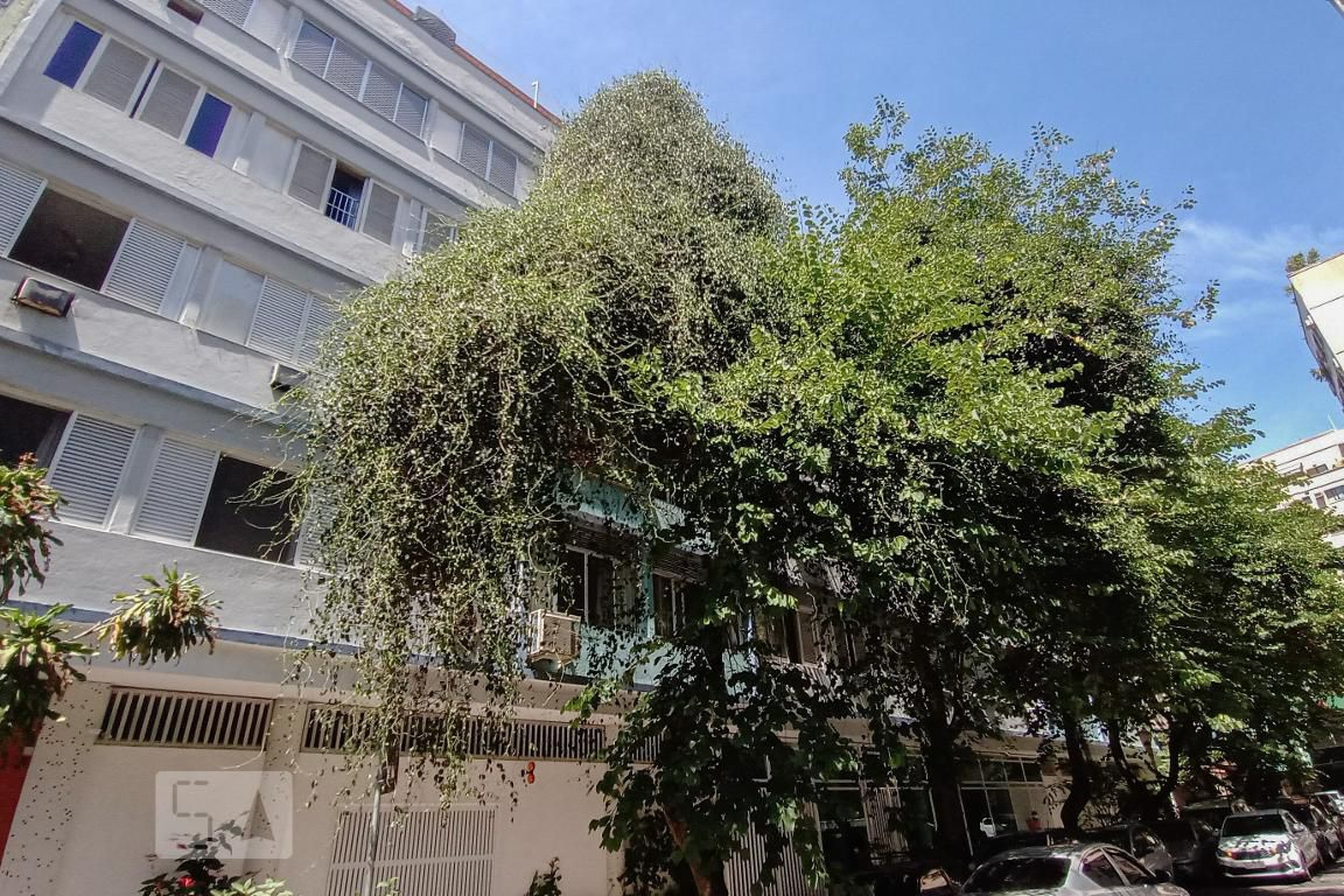 Fachada do Prédio Condomínio em Rua Bartolomeu Portela, 35