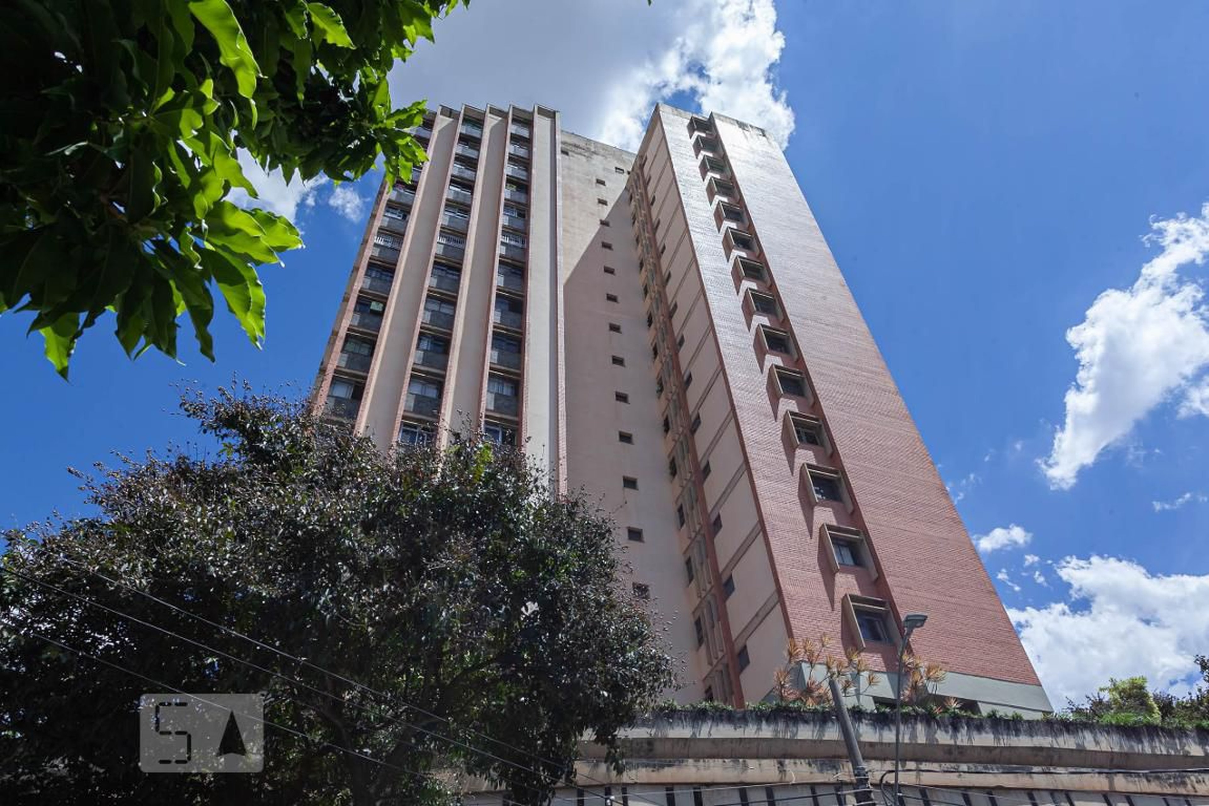 Fachada do Prédio Edifício Governador Men de Sá