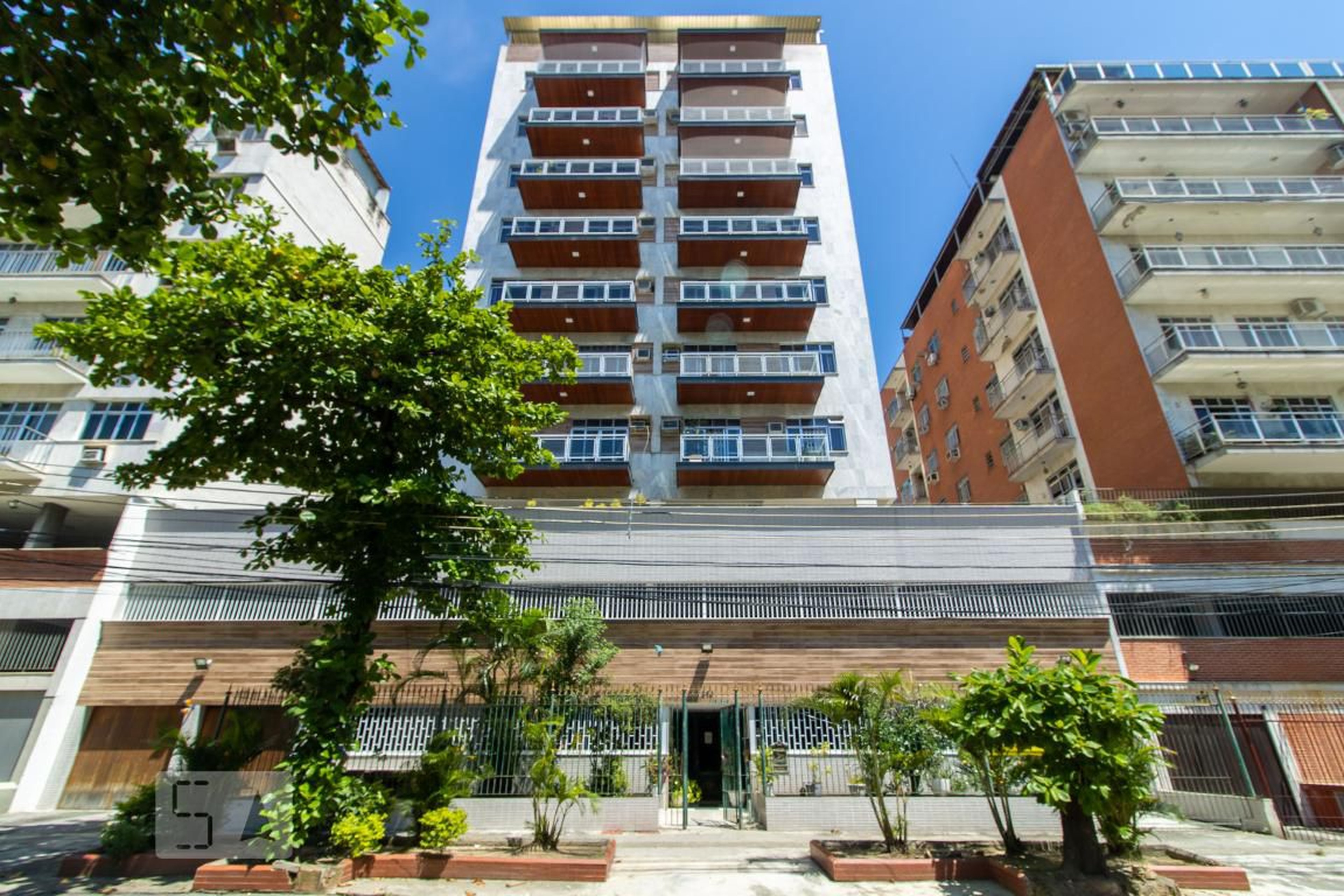 Fachada Edifício Relevo VI