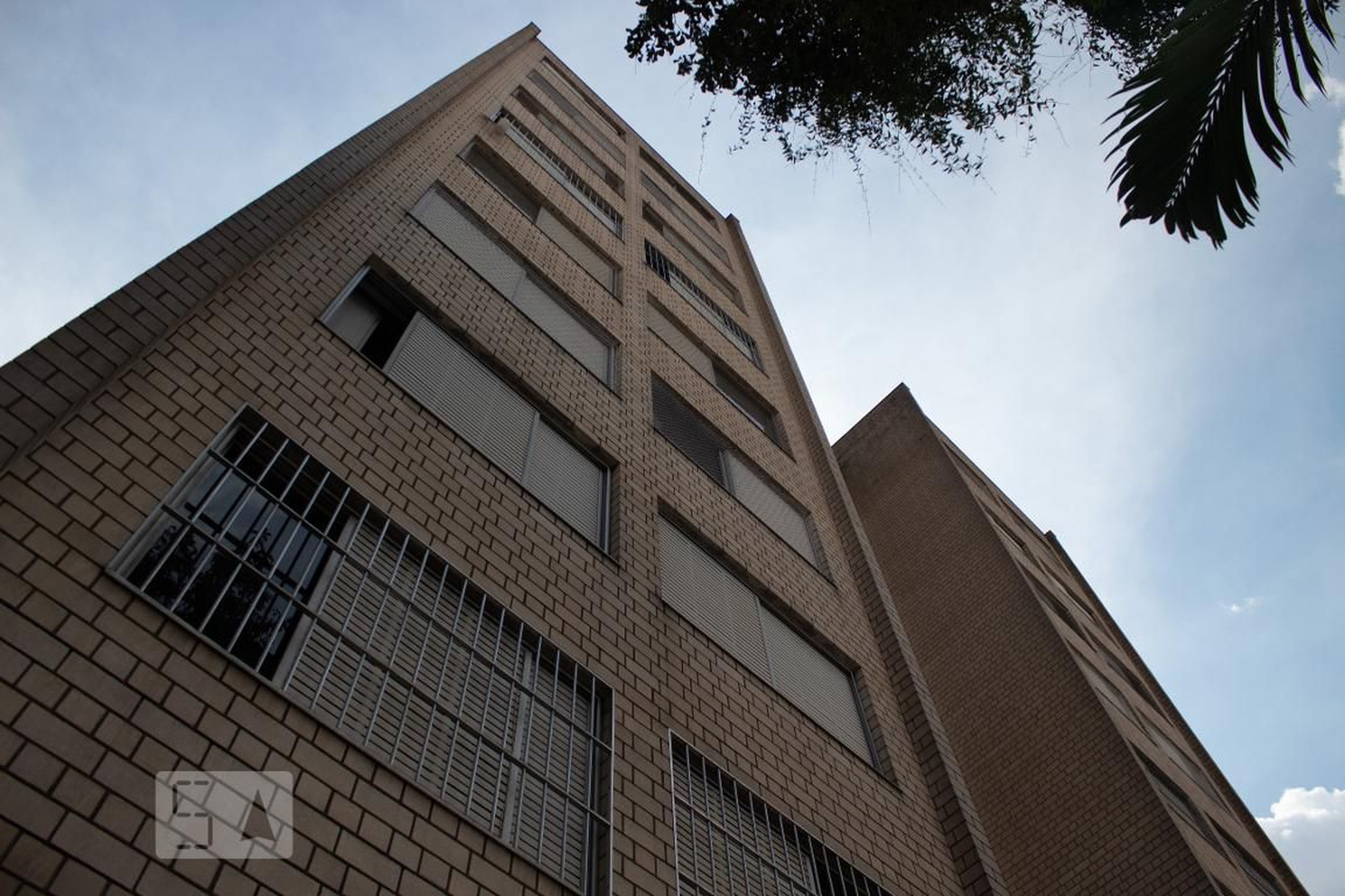 Fachada Condomínio em Rua das Flechas, 843