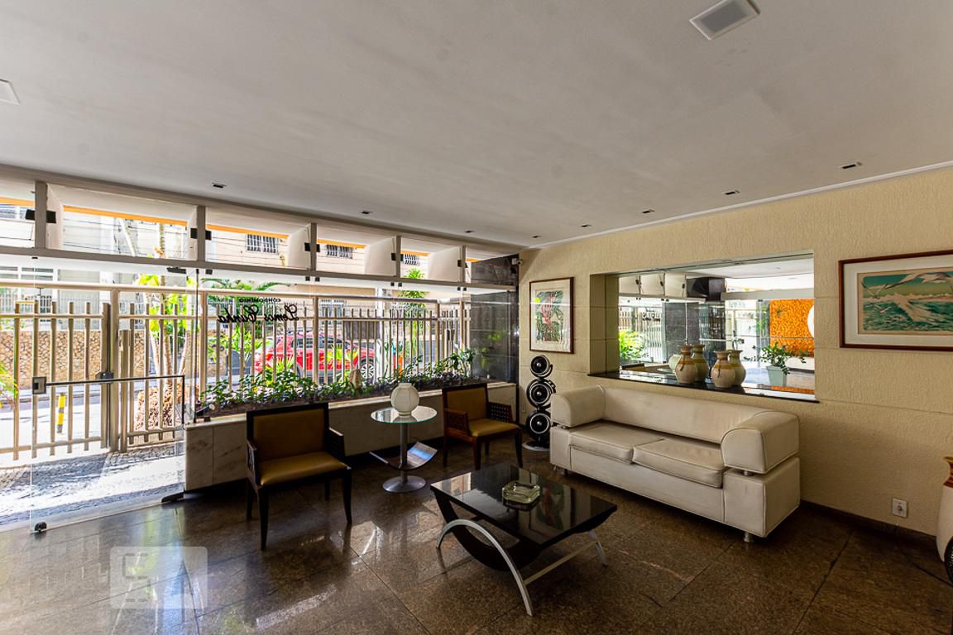 Hall de Entrada - Edifício Lemos Cunha