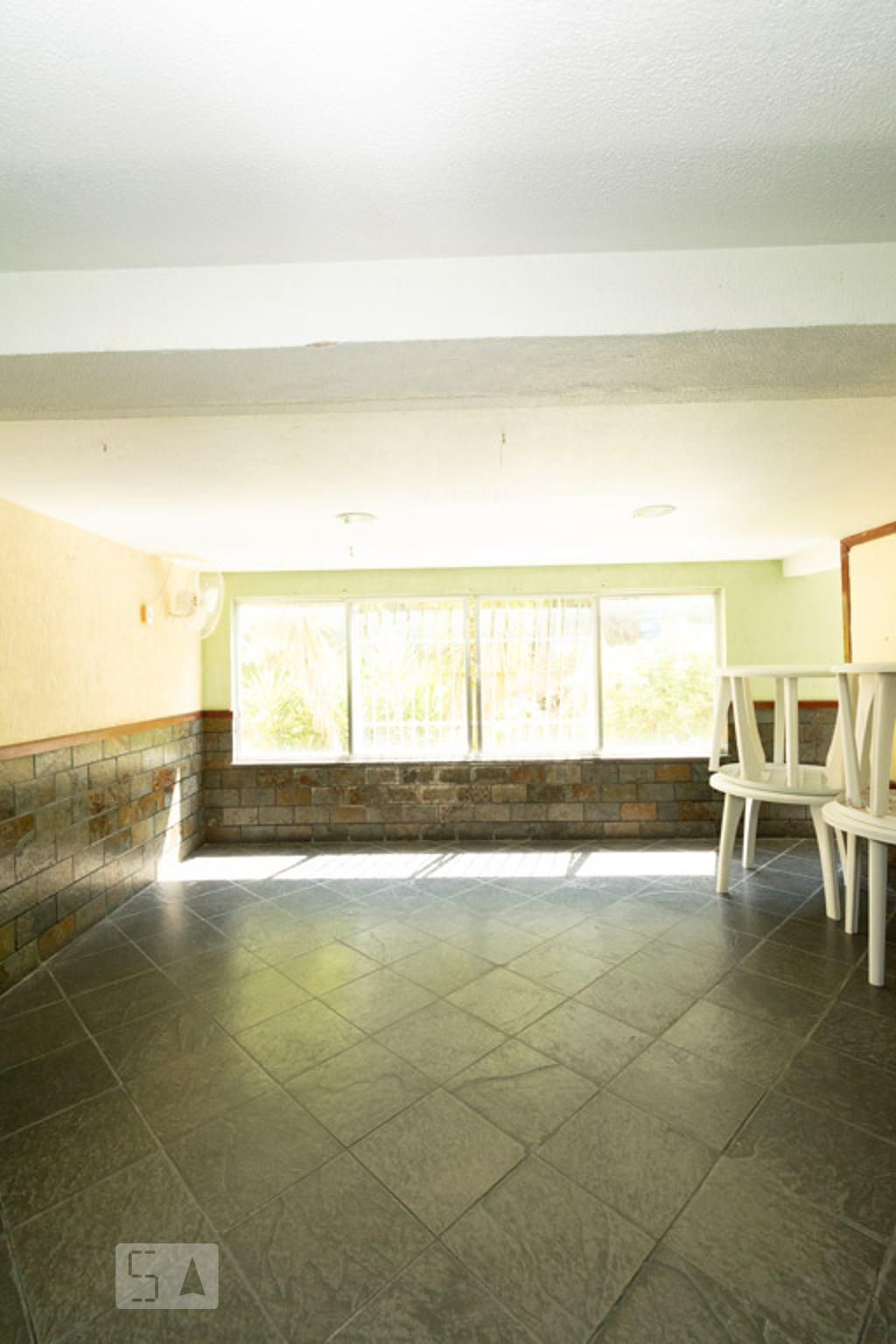 SALÃO DE FESTAS - Nova Niterói