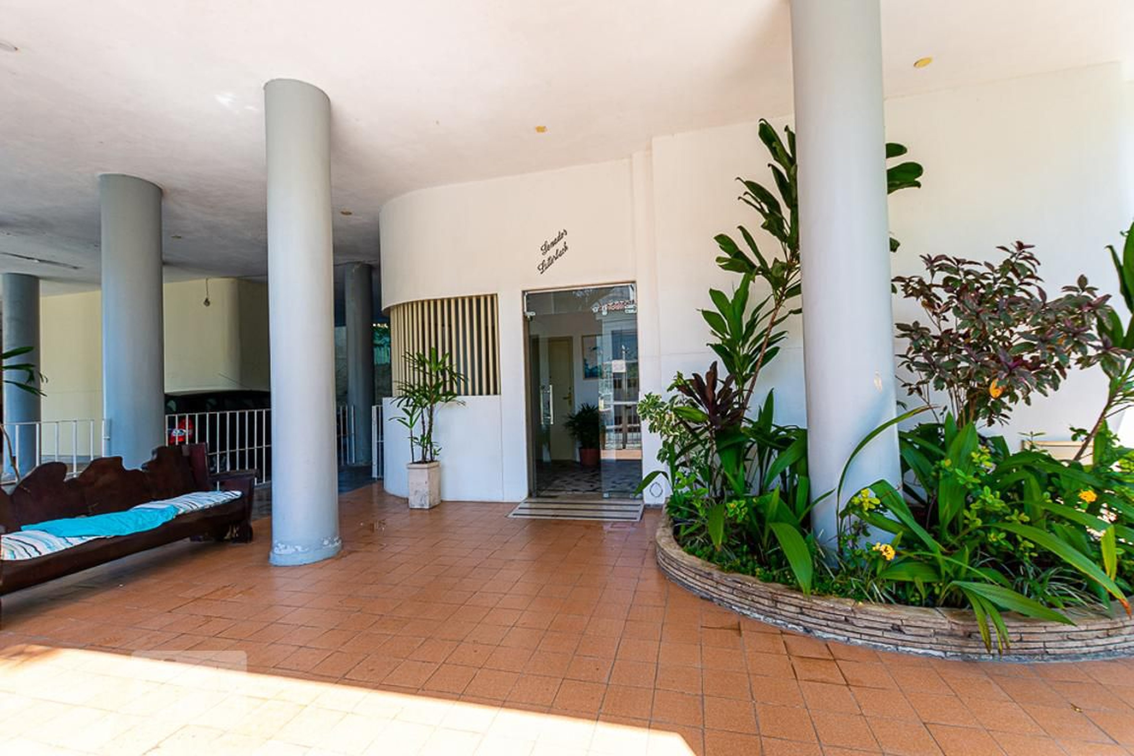 Entrada - Senadors Lutenchker