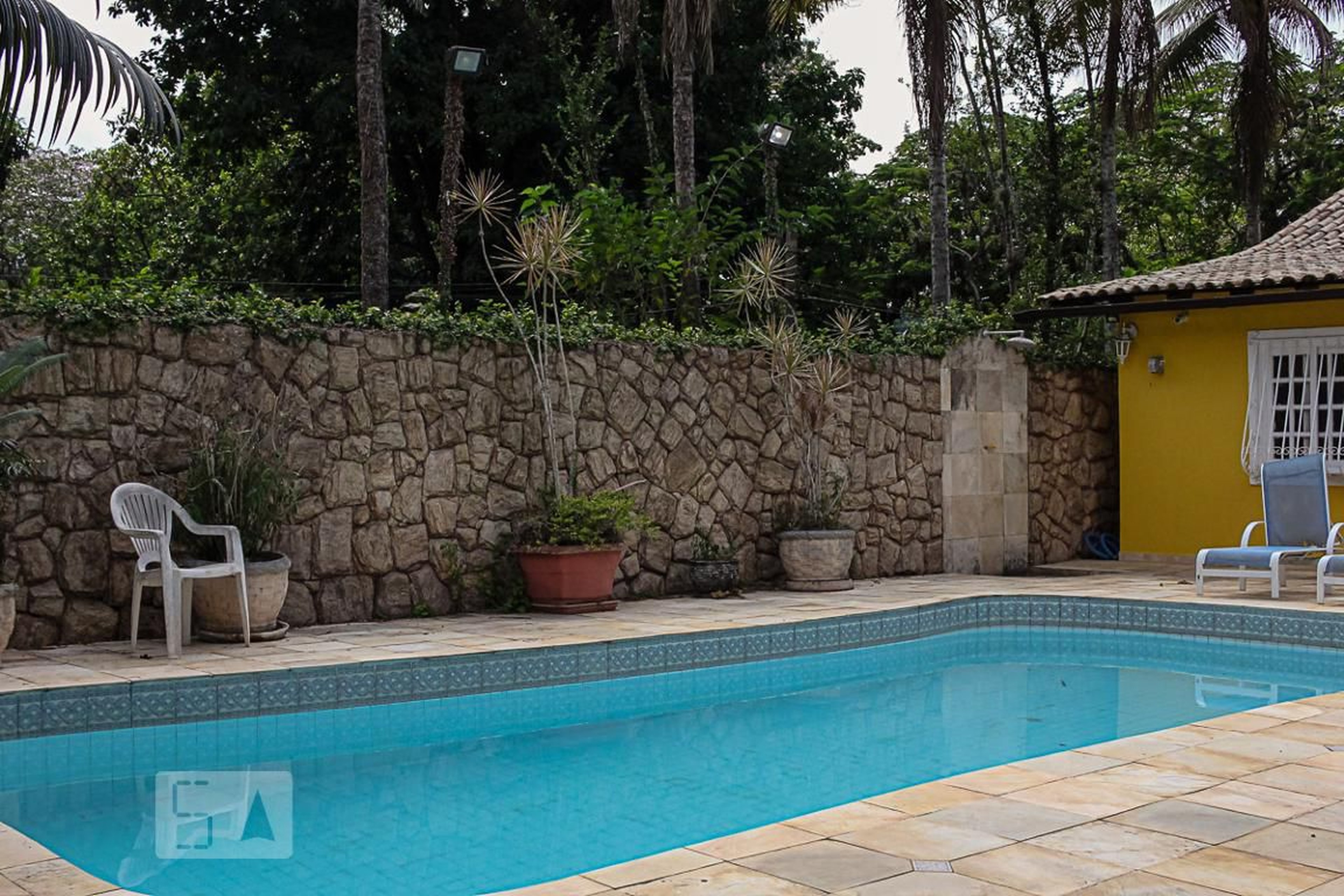 Piscina Condomínio em Estrada Capitão Pedro Afonso, 730