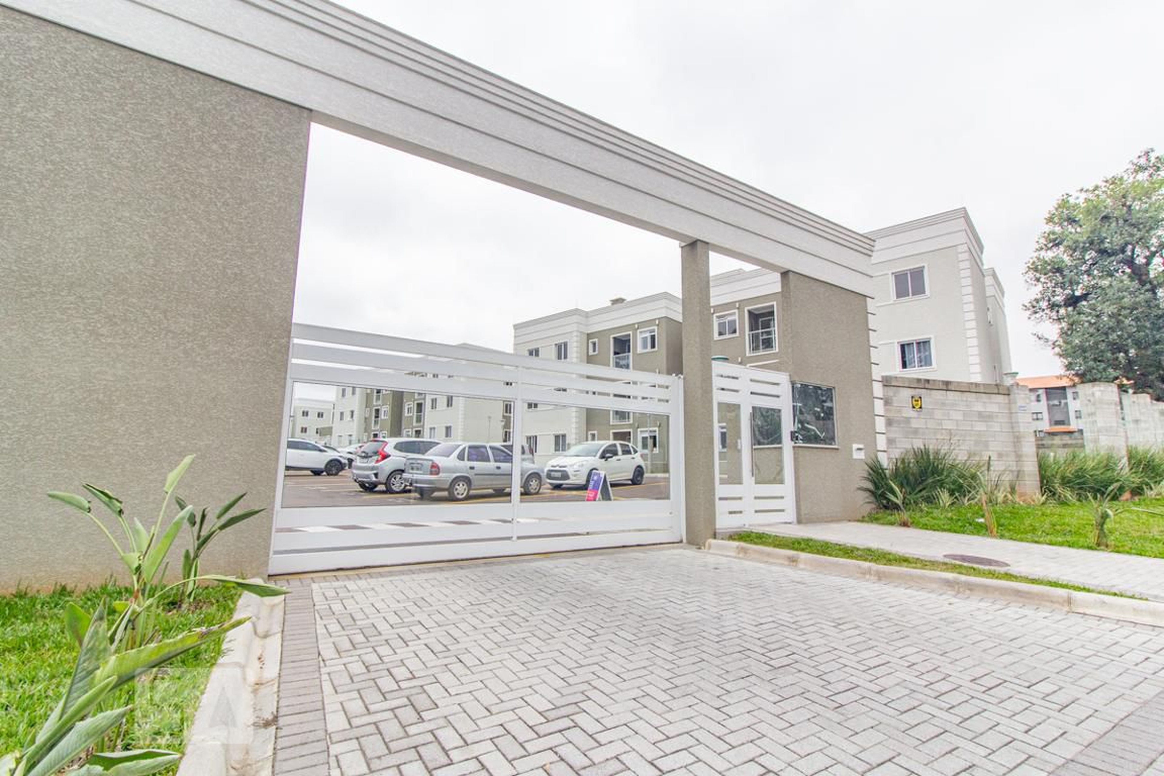 Fachada do Condomínio Residencial Castel di Cezar