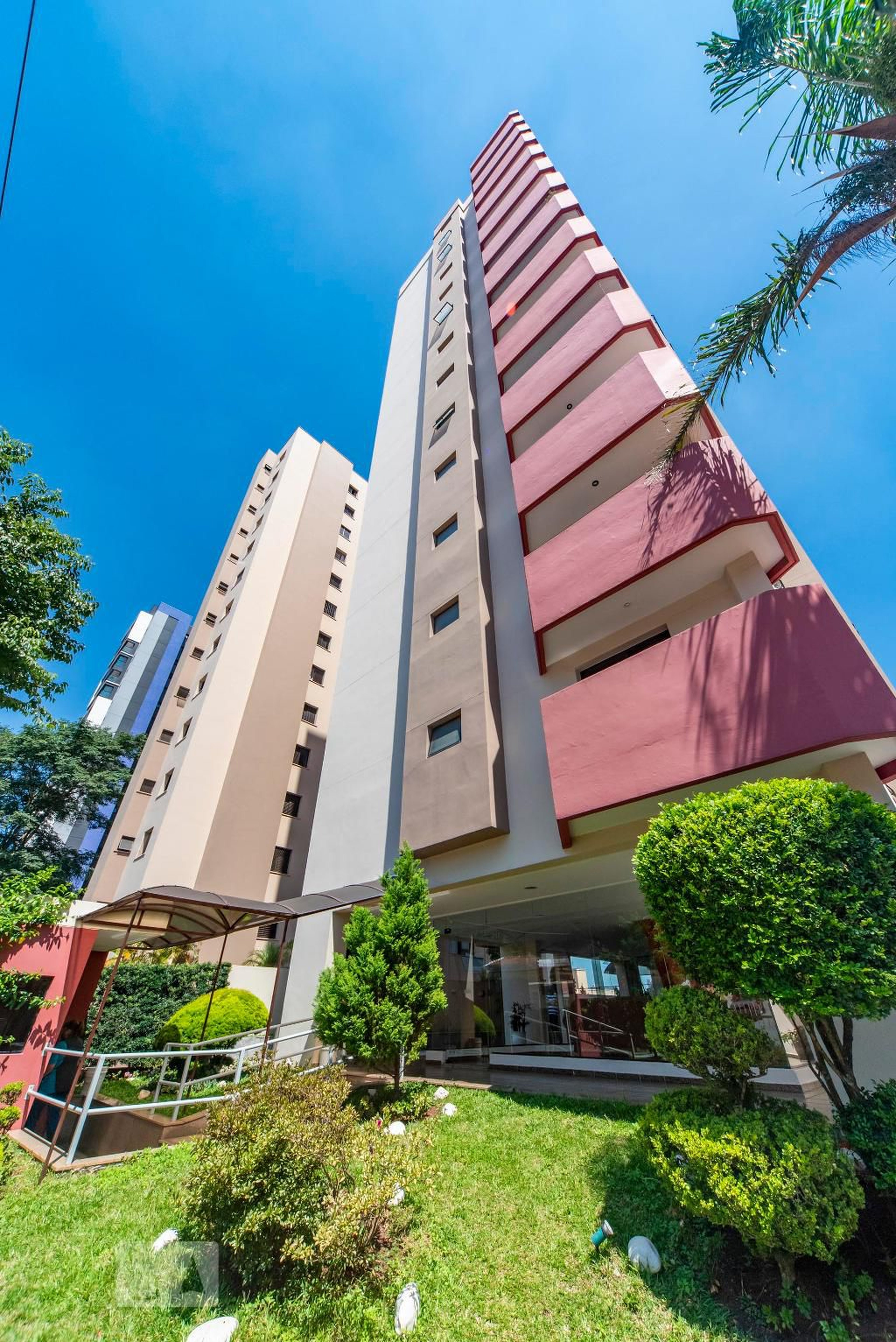 Fachada do Condomínio Condomínio Baltimore