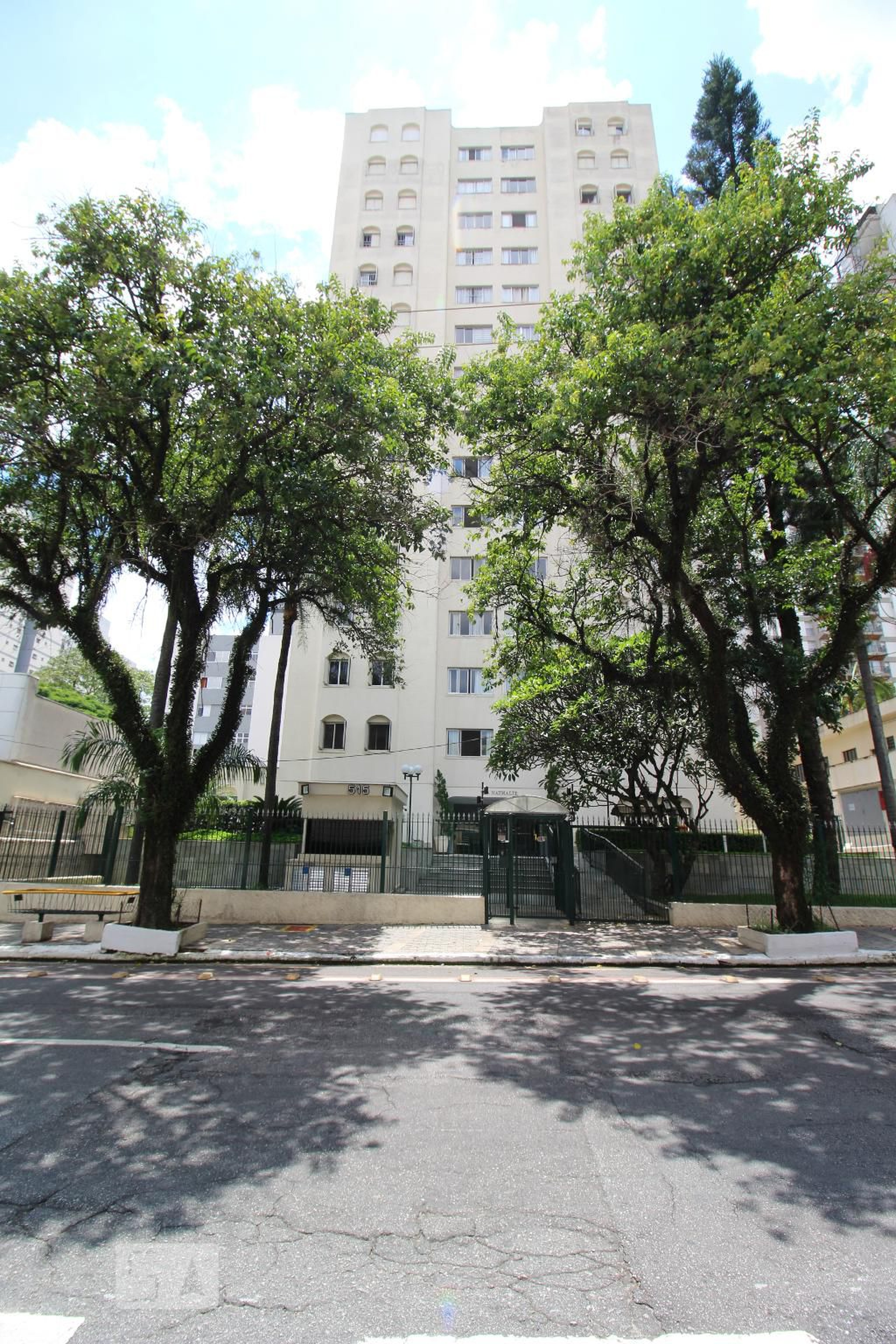 Fachada do Prédio Edifício Nathalie