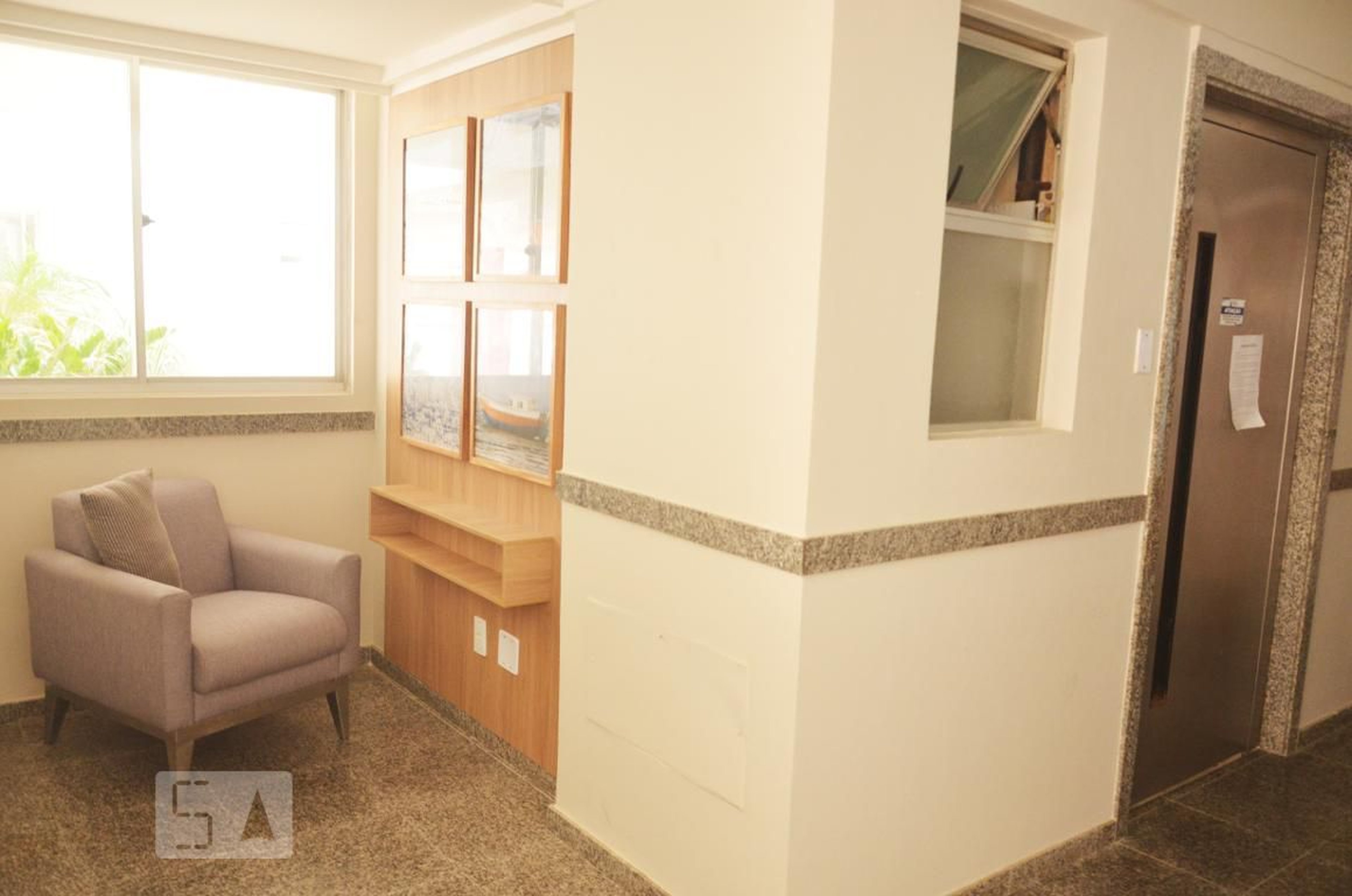 Hall de Entrada - Rainha da Paz