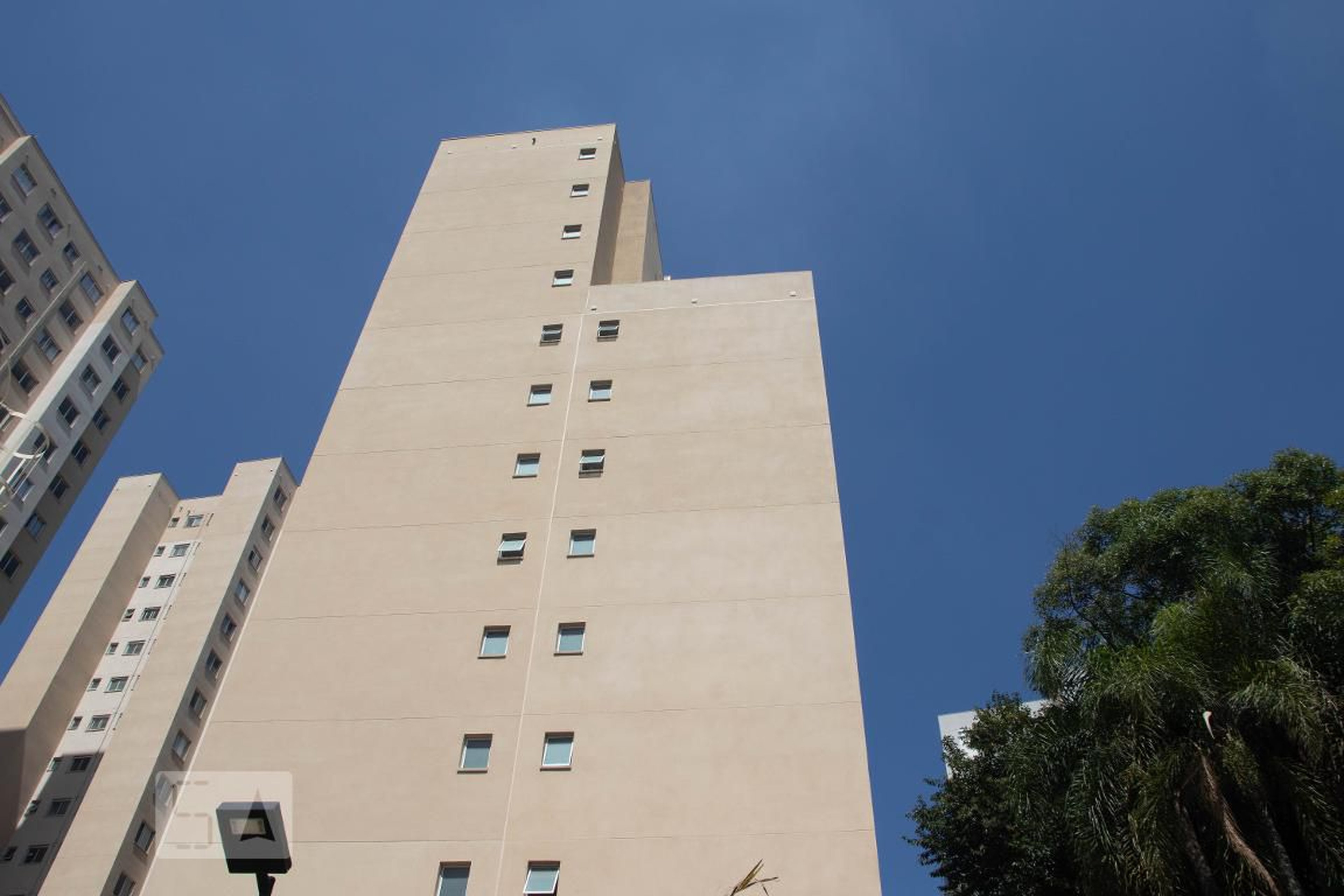 Fachada do Prédio Condomínio em Avenida Cupecê, 1080