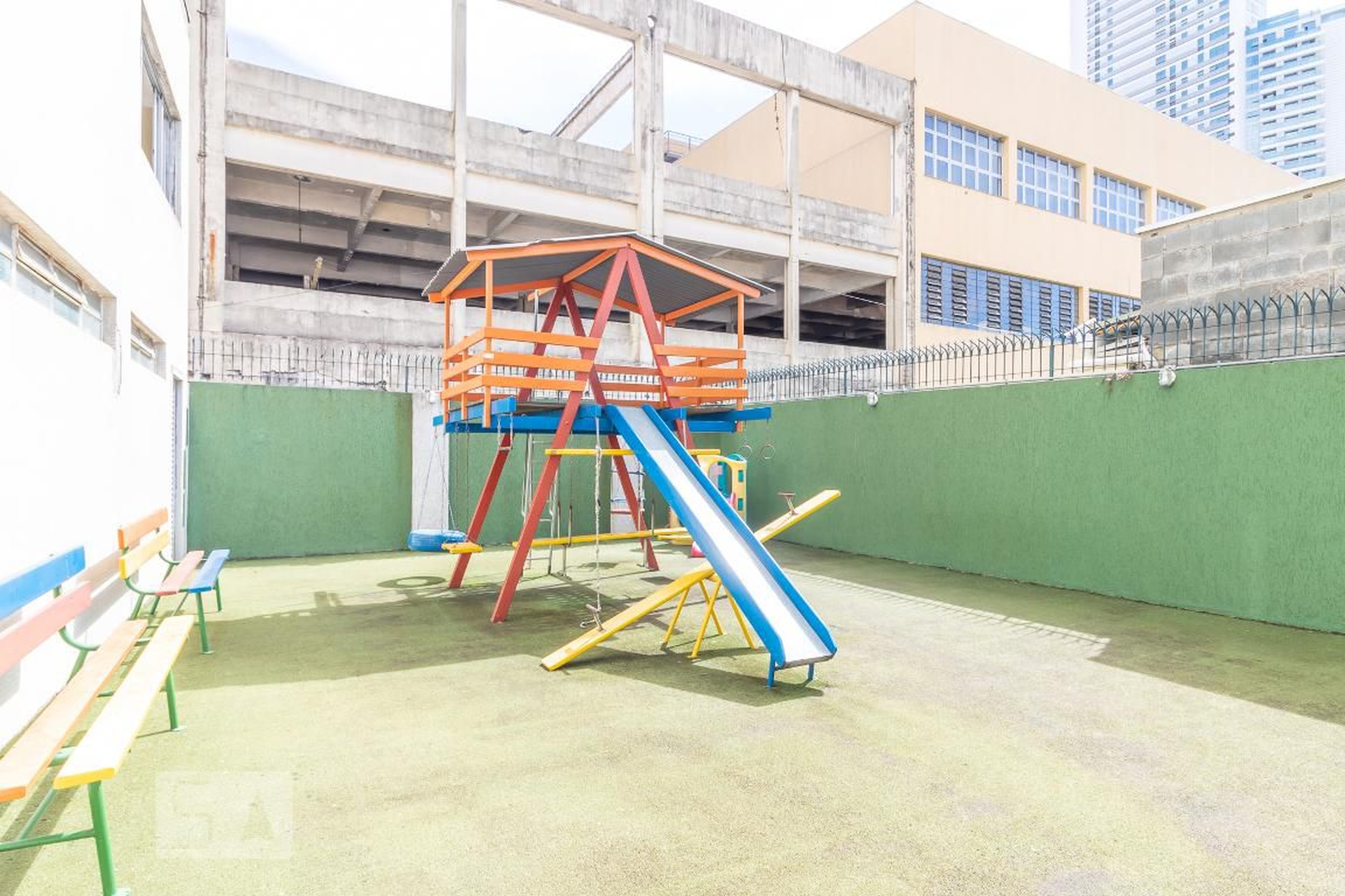 Playground - Corindon