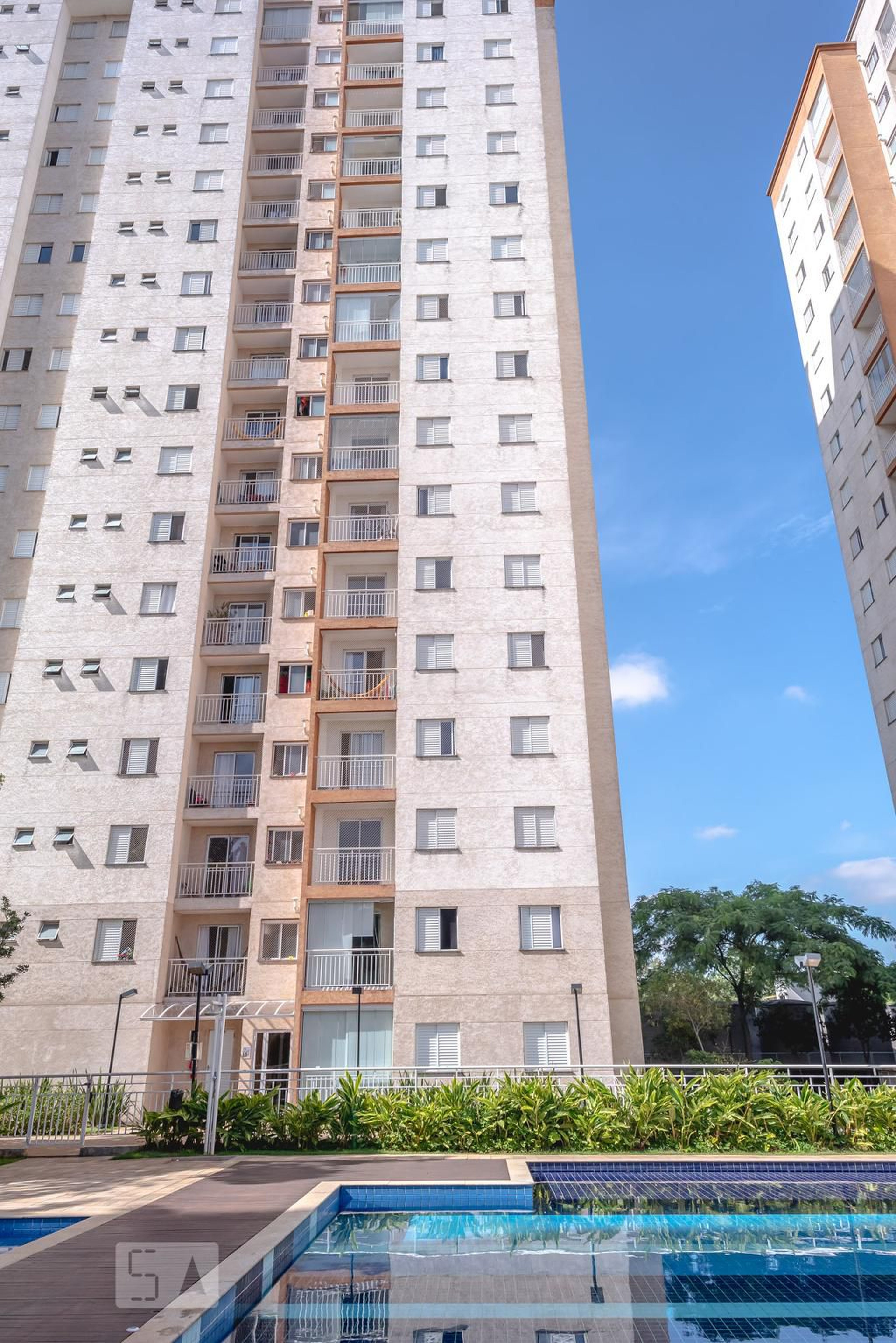 Fachada Condomínio em Avenida Condessa Elizabeth de Robiano, 58