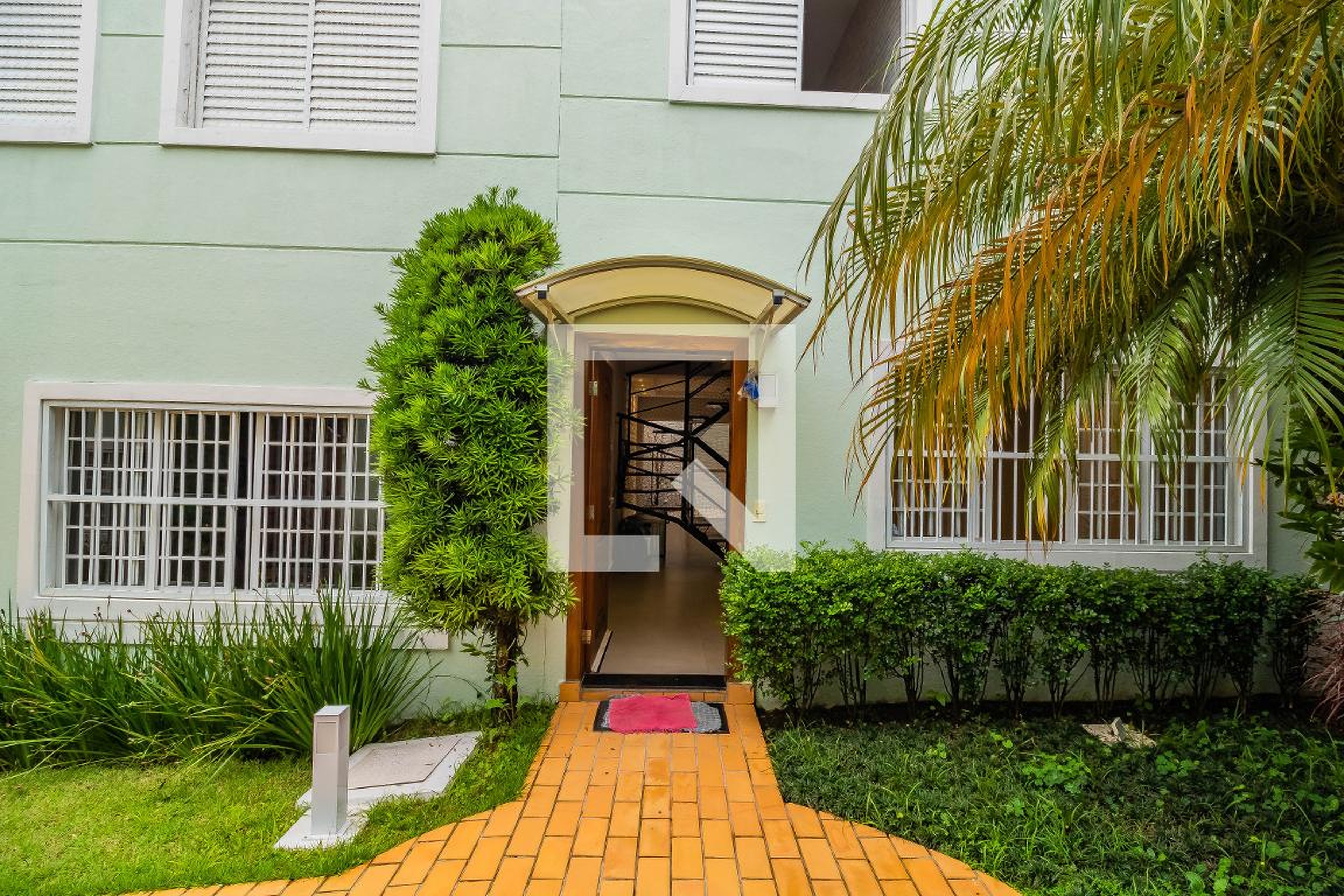 Fachada Condomínio em Rua de Itacuruçá, 49