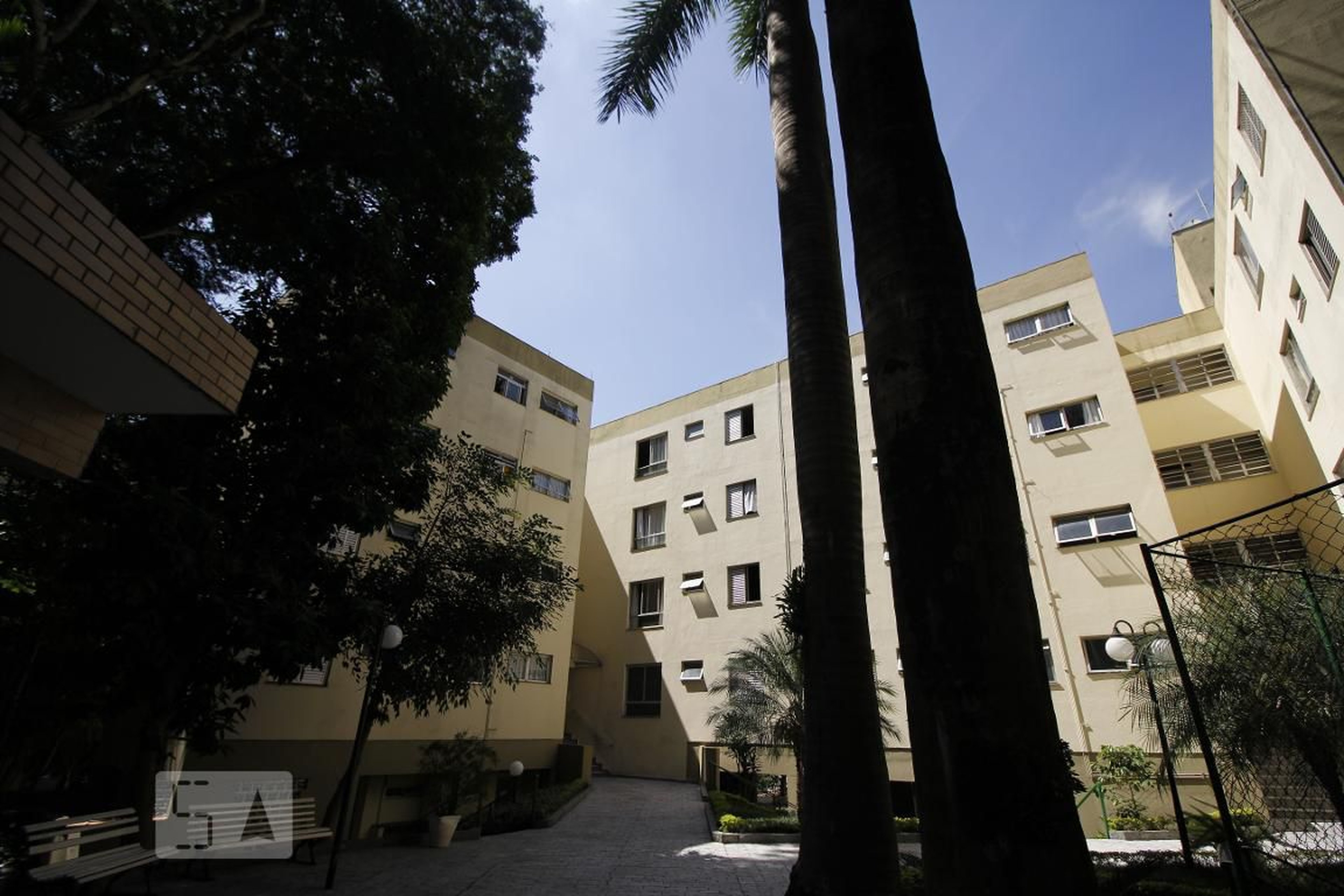 Condomínio - Residencial Vila Monumento