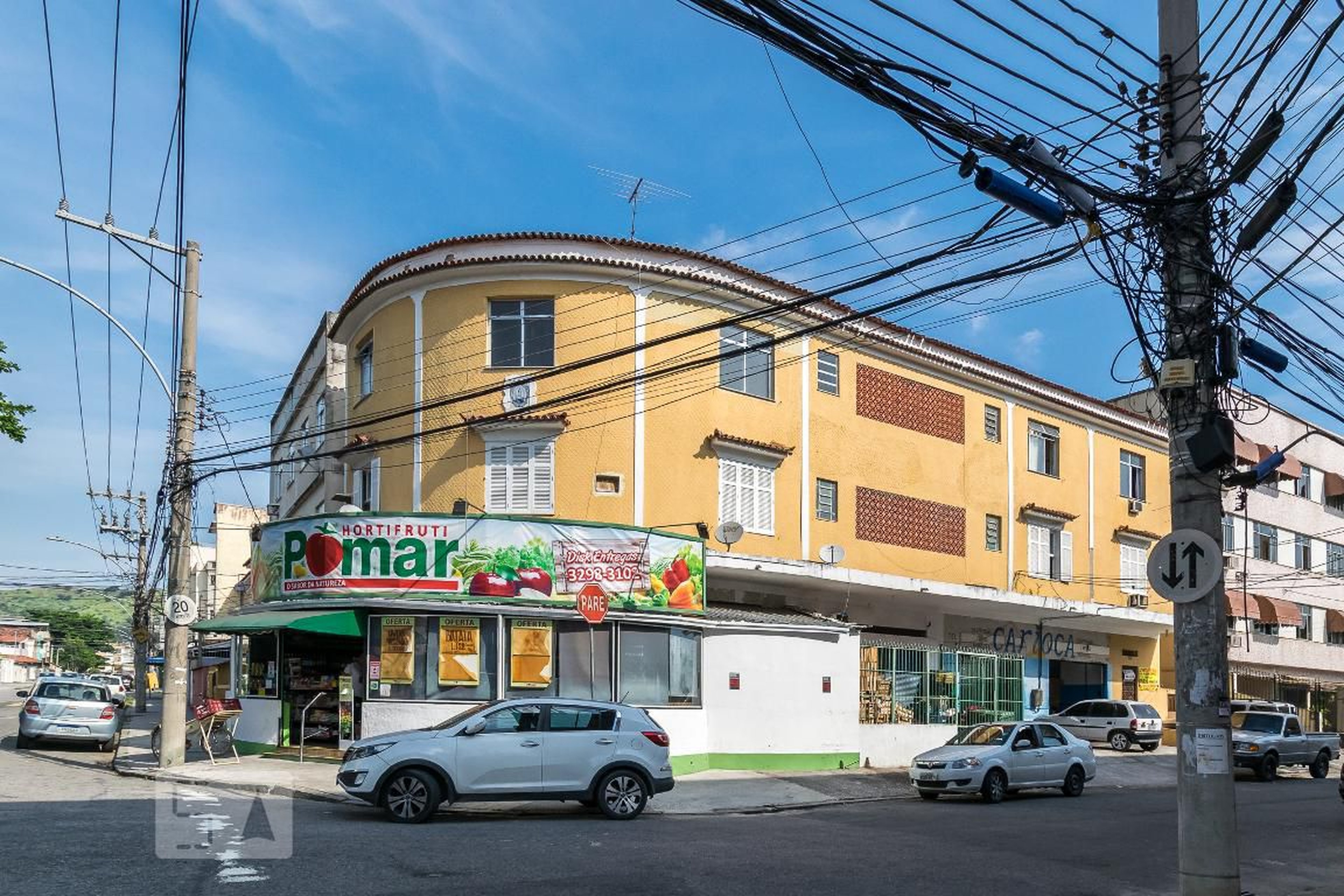 Fachada do Prédio Condomínio em Rua Galvani, 211