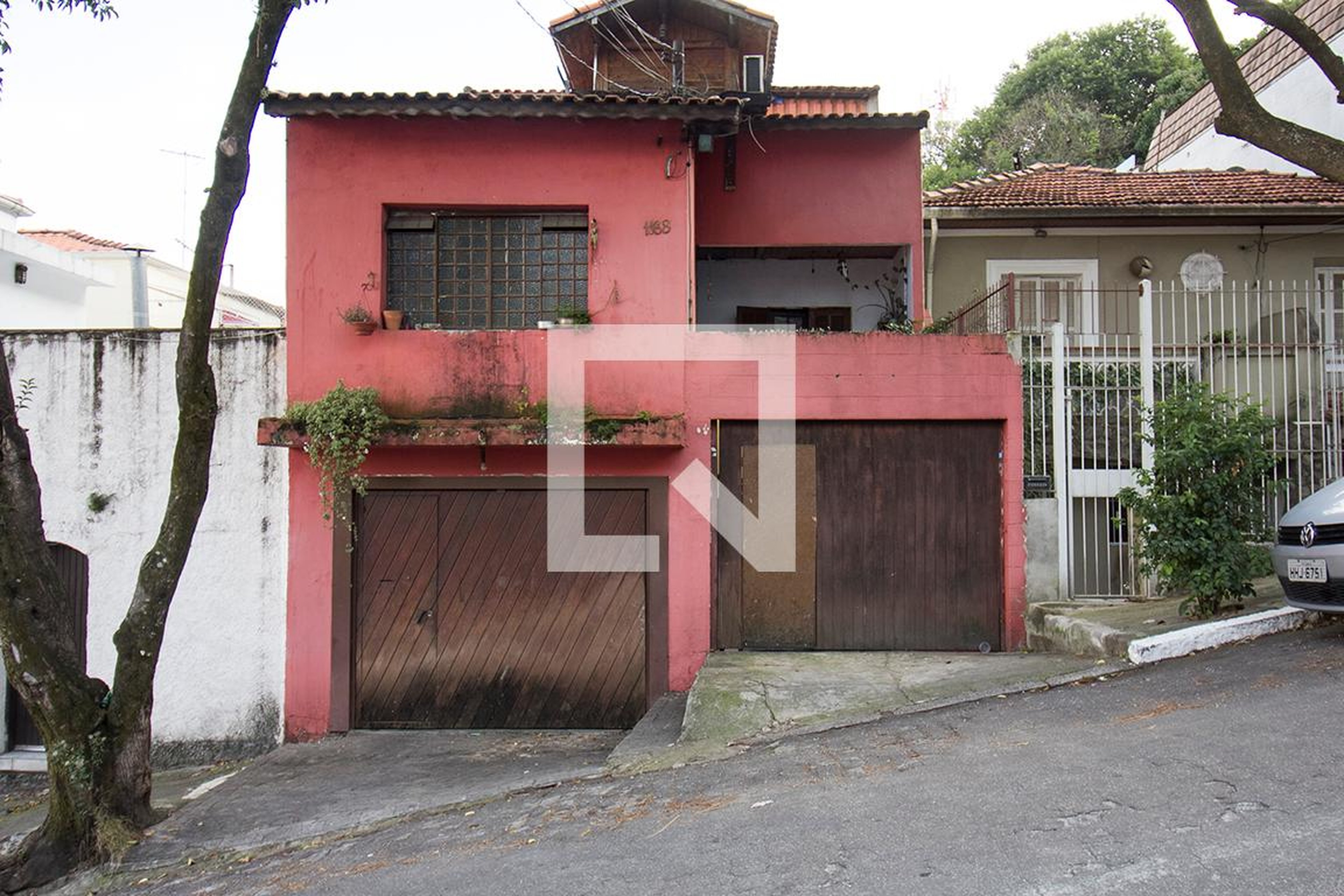 Fachada Condomínio em Rua Tucuna, 1168