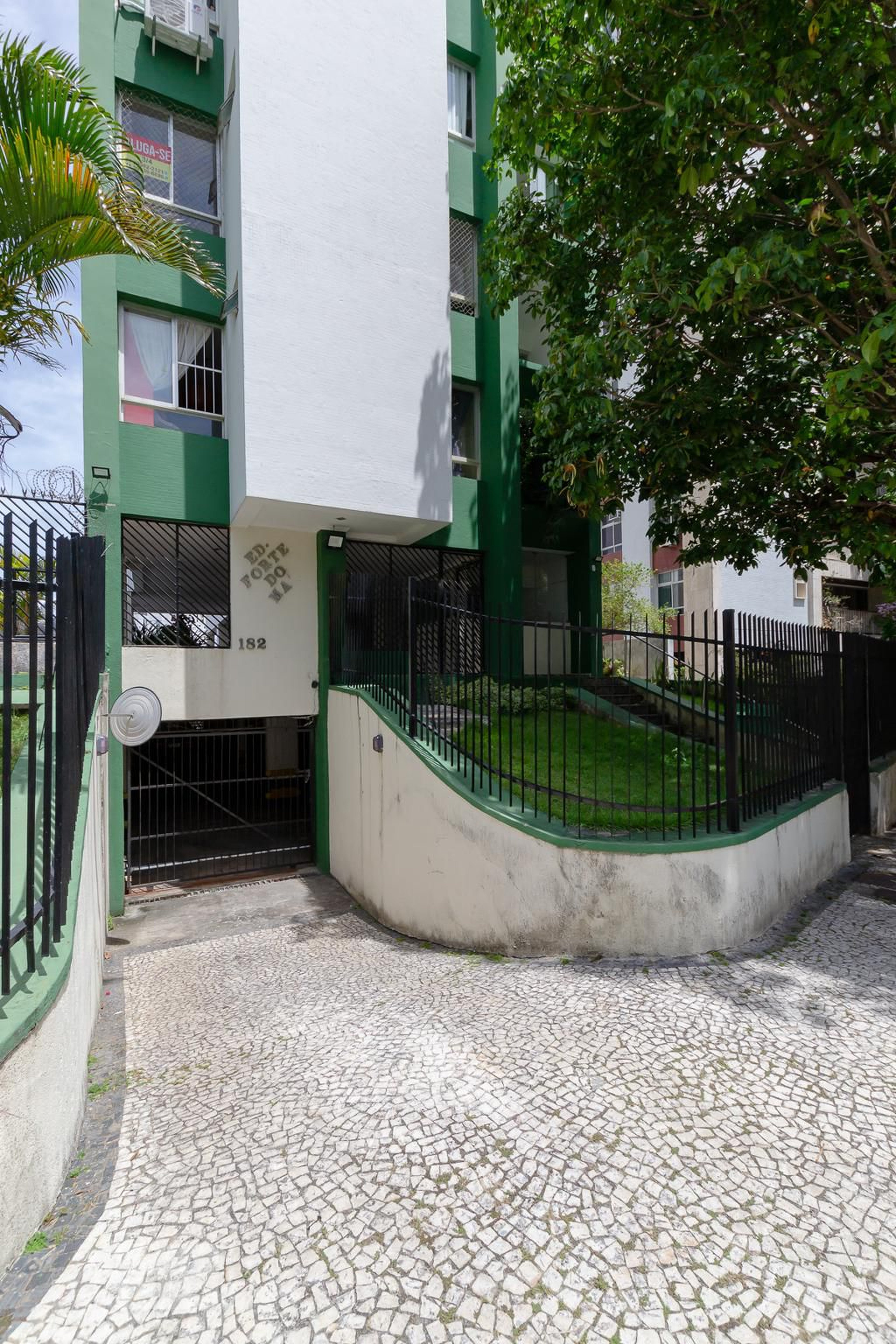 Fachada Edifício Forte do Mar