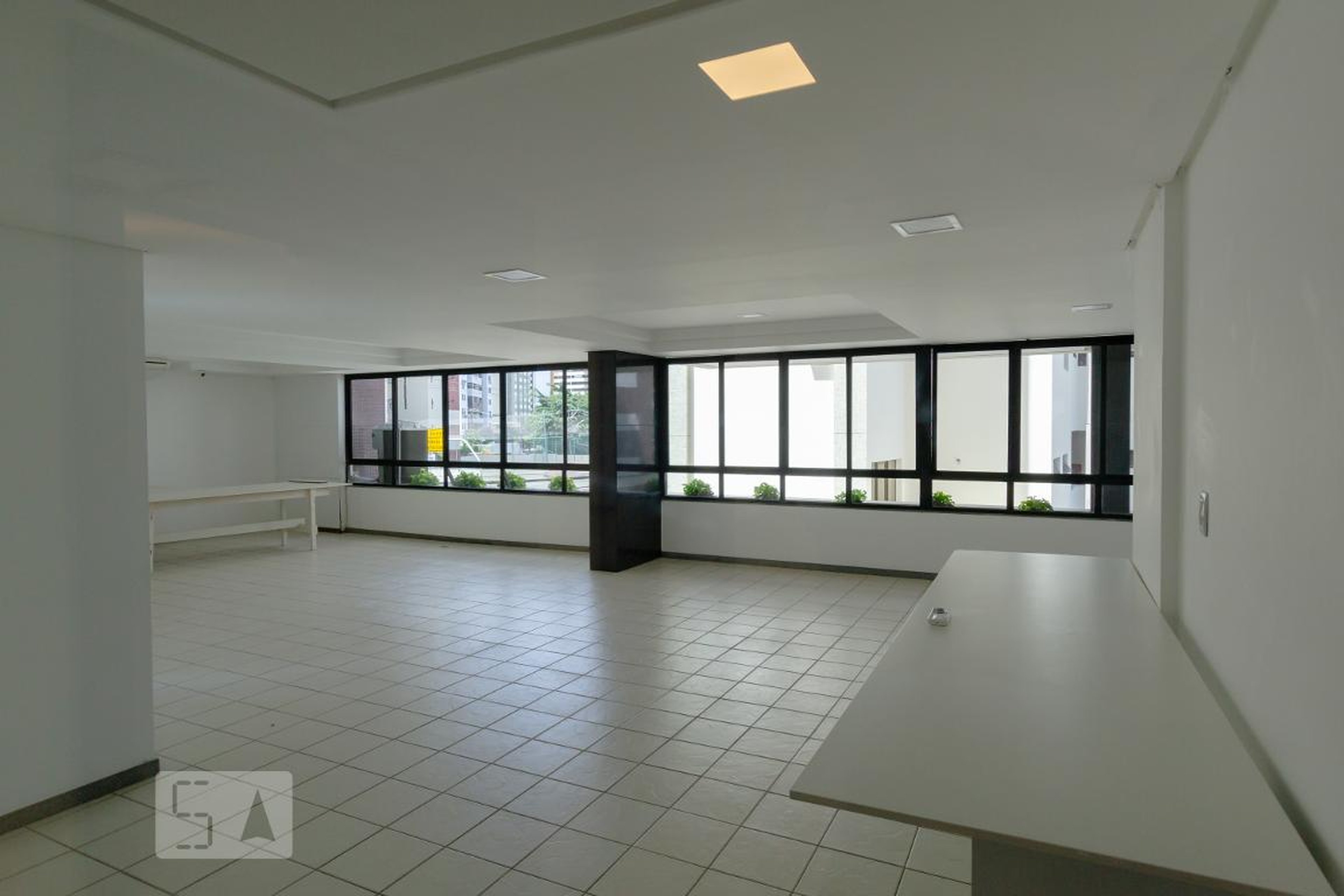 Salão de festas - Apartamento para locação no bairro Pituba