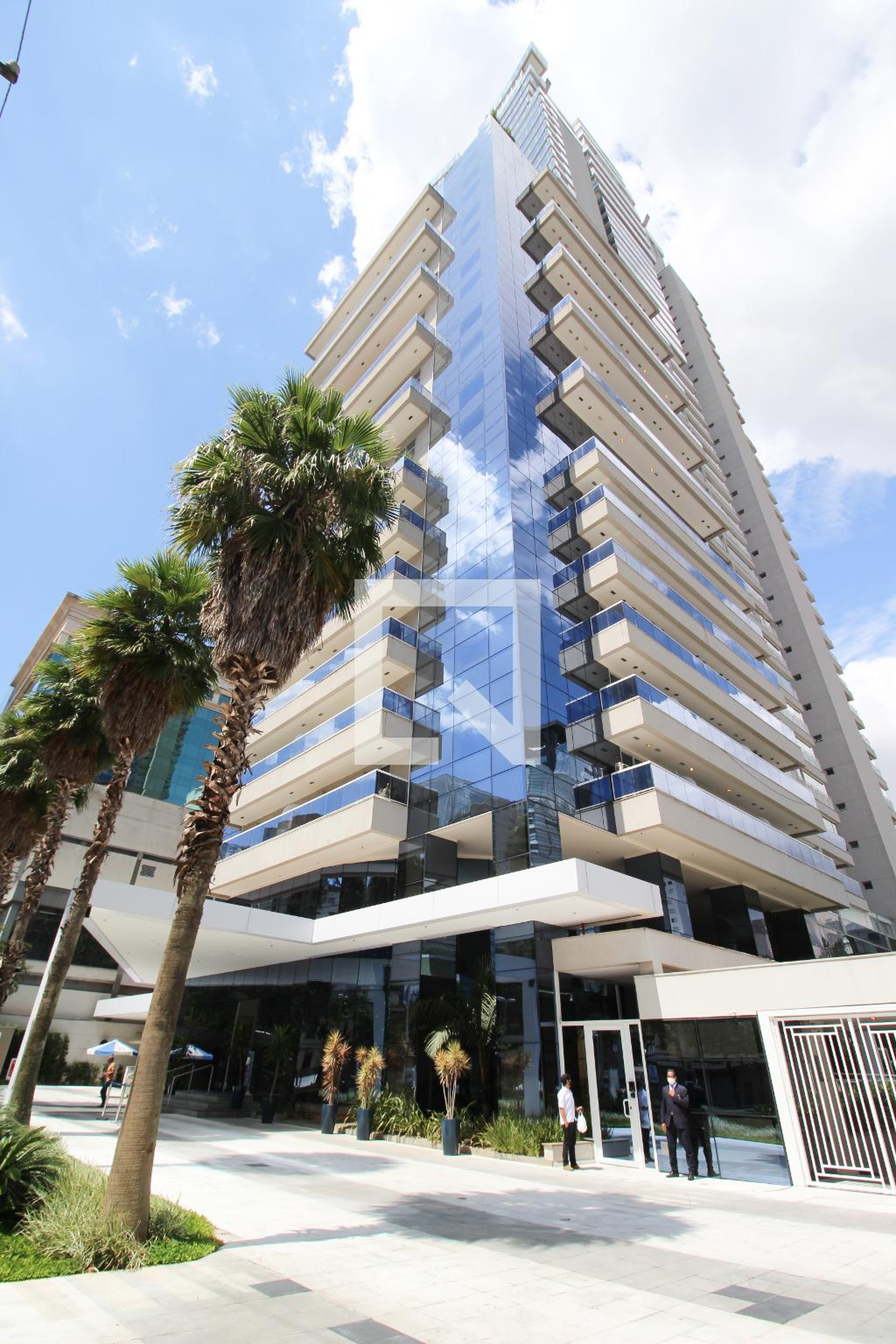 Fachada Condomínio em Avenida Presidente Juscelino Kubitschek, 1544