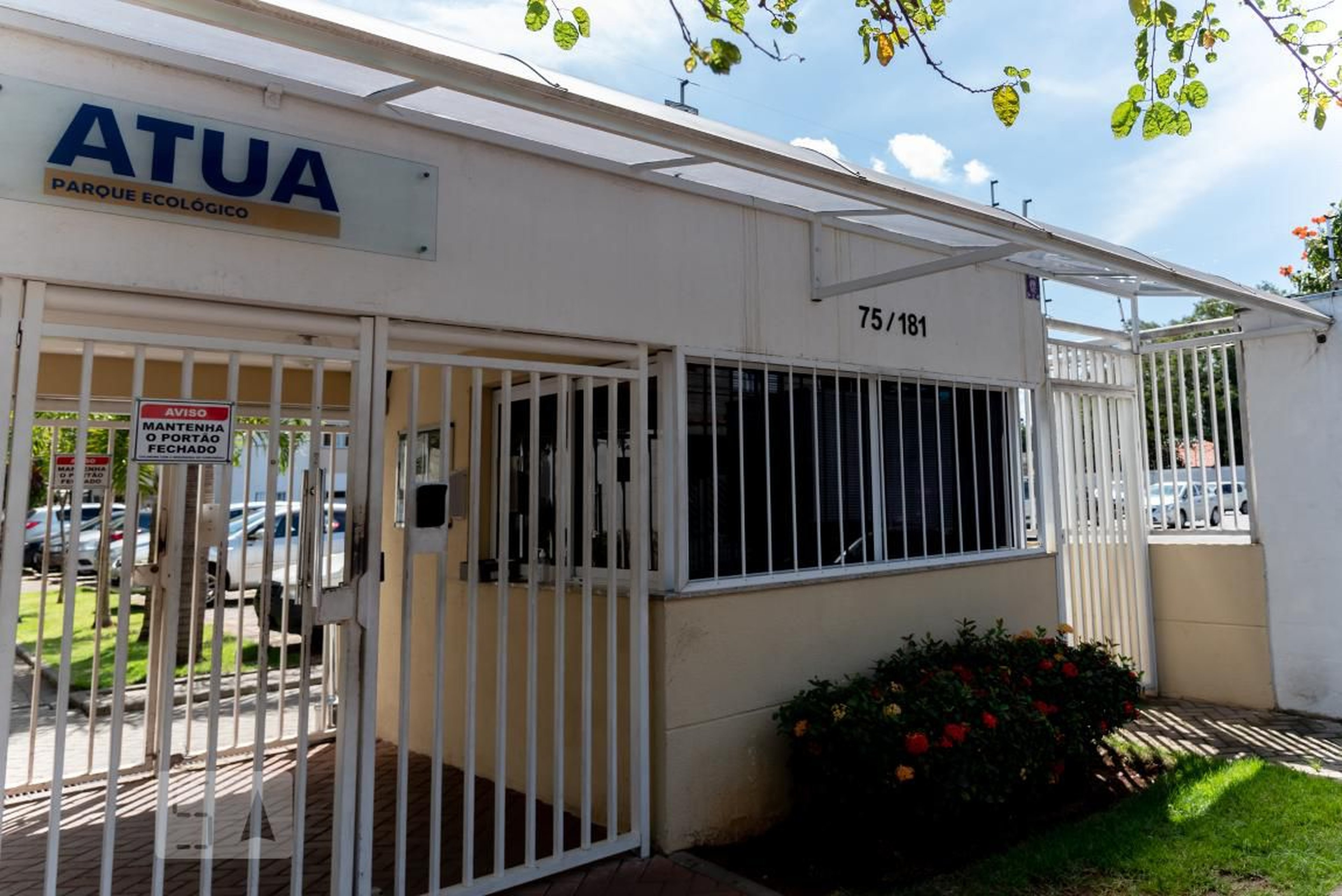 Fachada do Condomínio Condomínio Atua