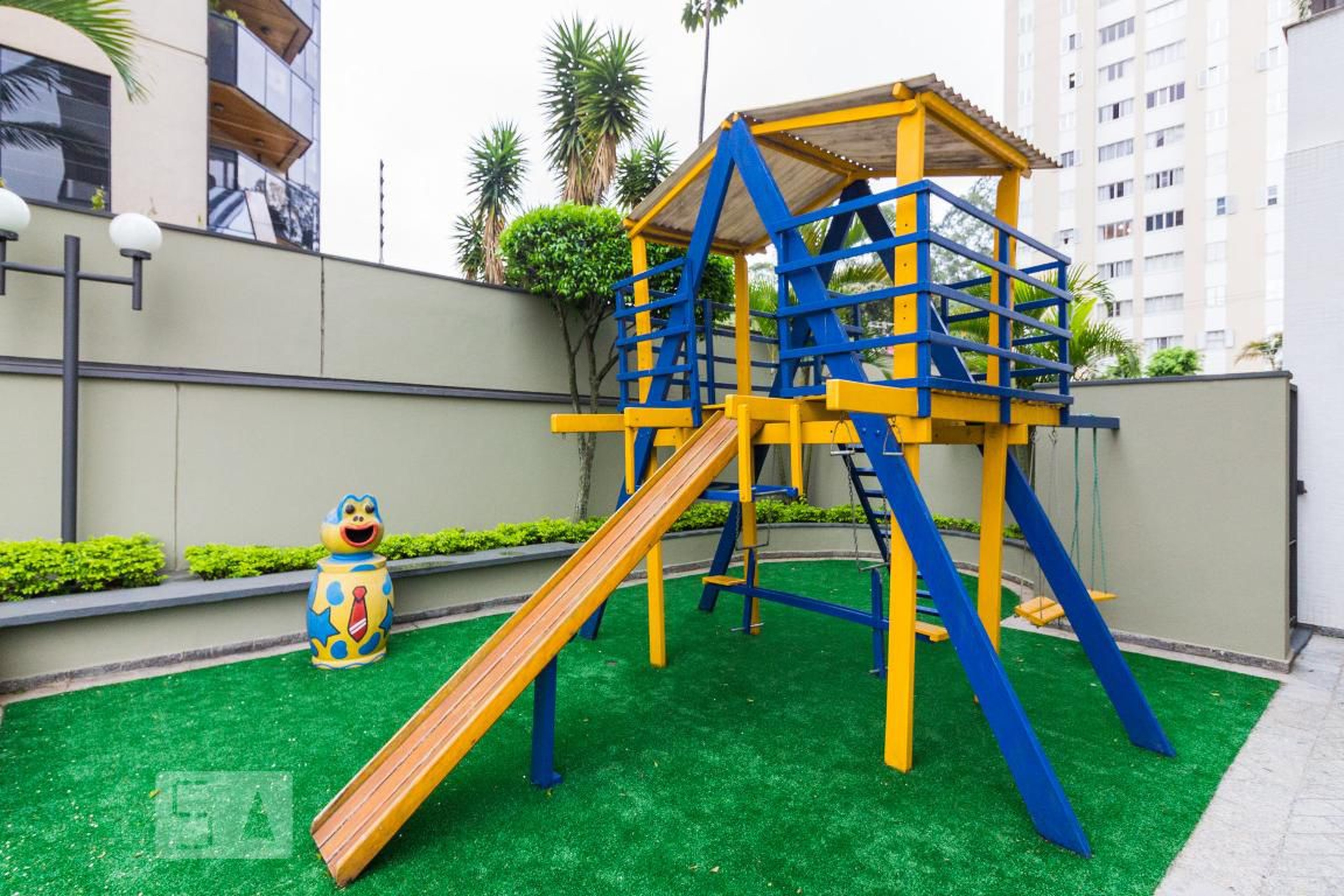 Playground - Solar da Cantareira