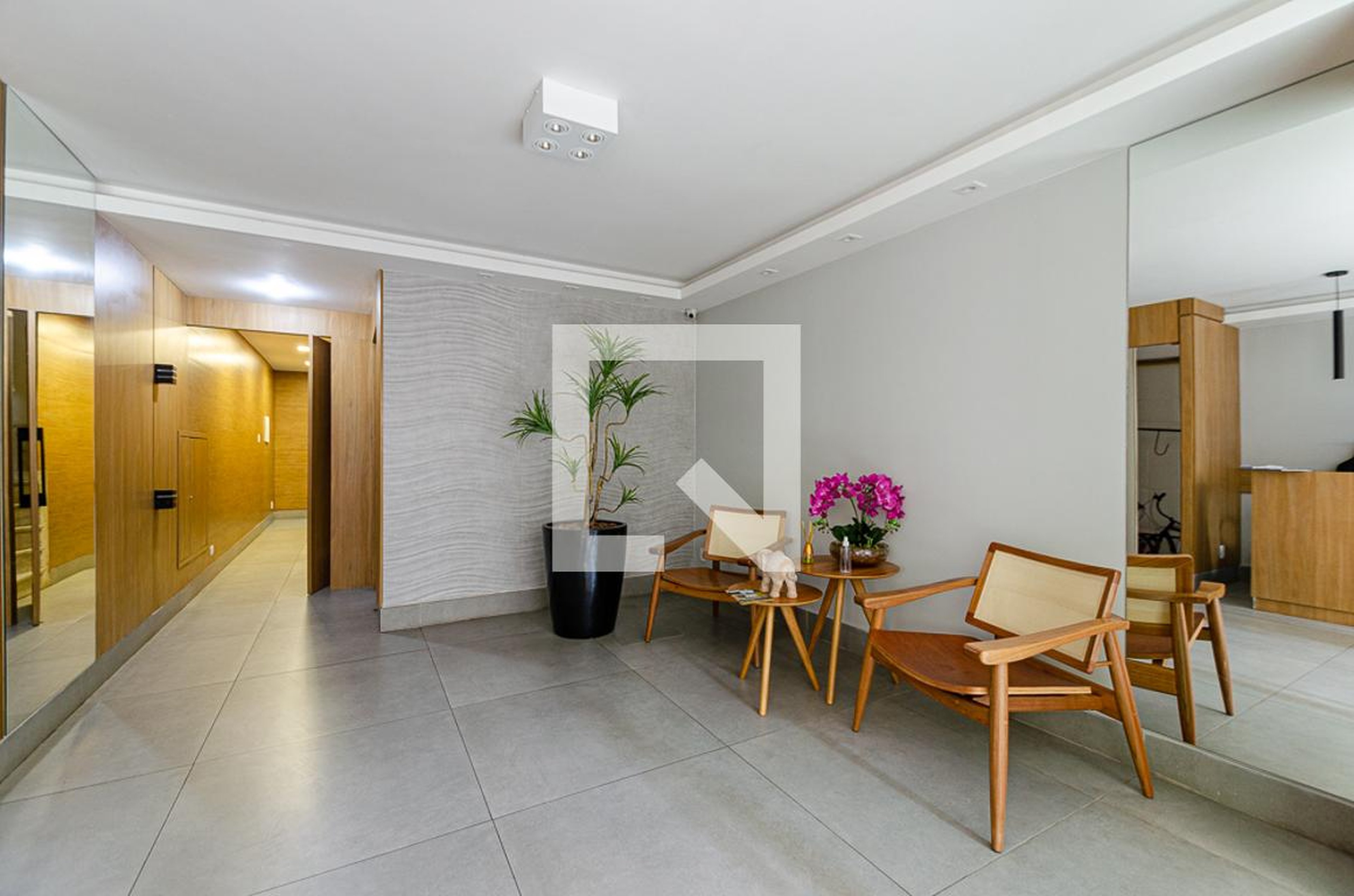 Hall de Entrada - Oriente
