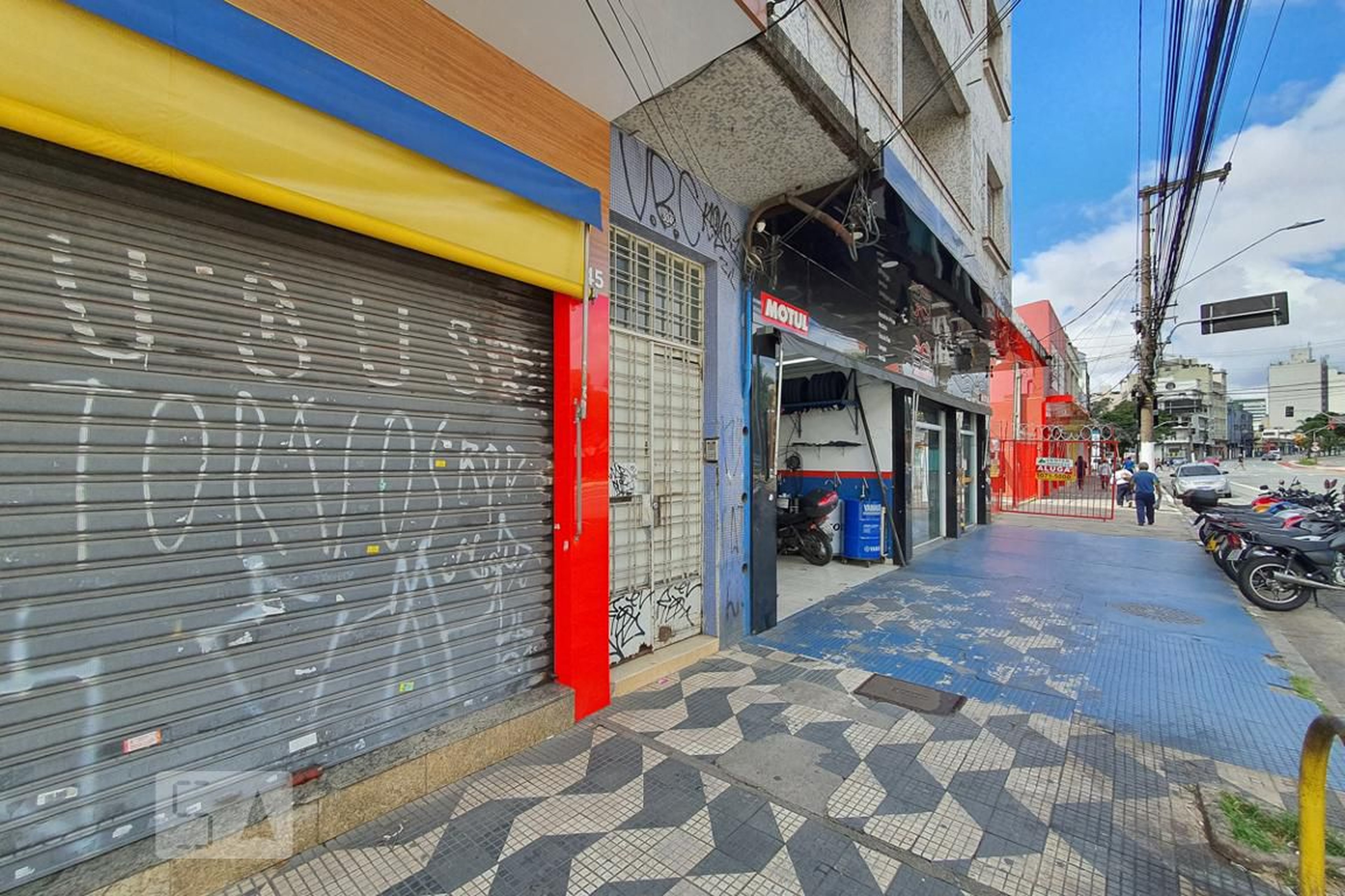 Fachada Condomínio em R. Domingos de Morais, 3049