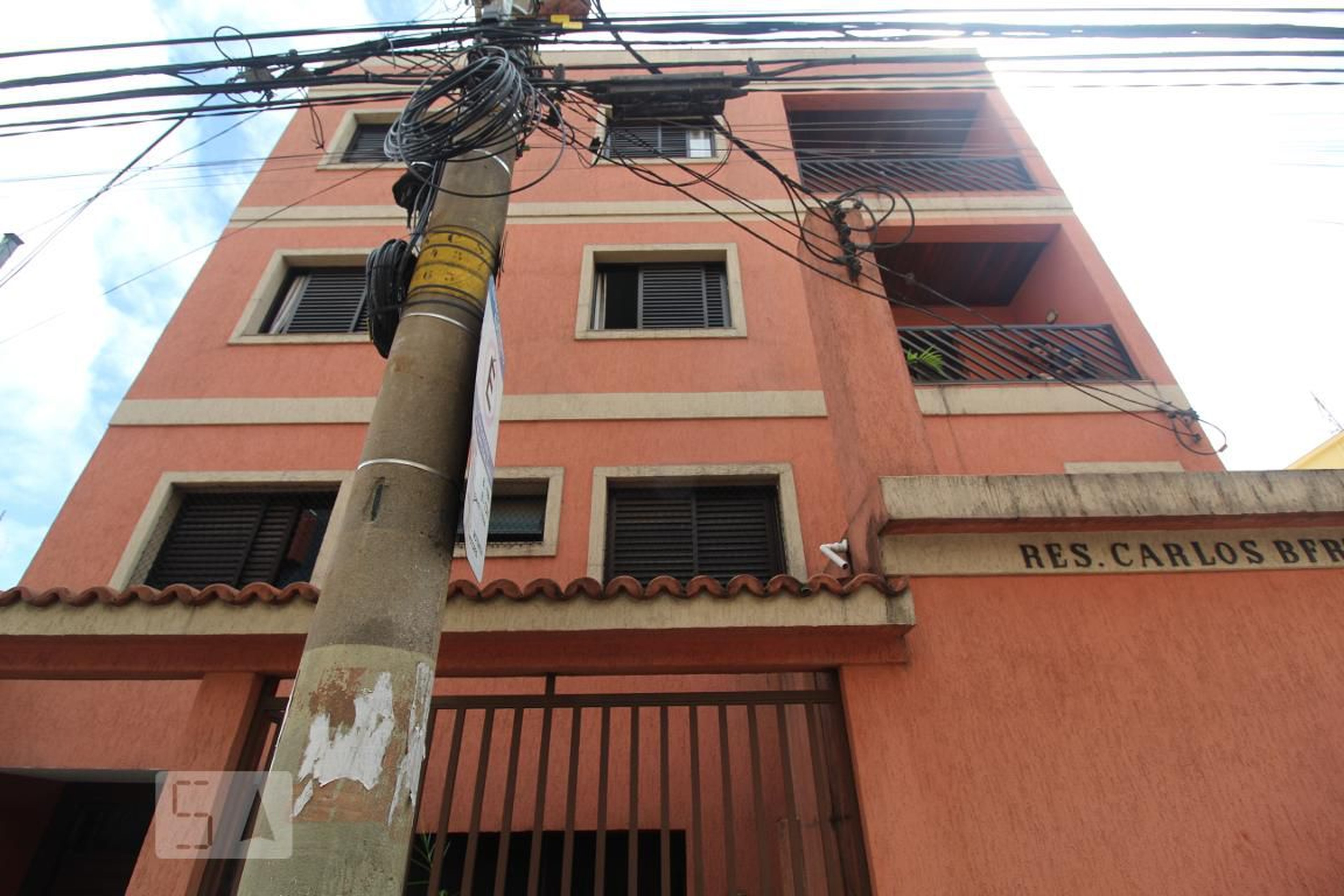 Fachada Condomínio em Rua Lourdes, 683