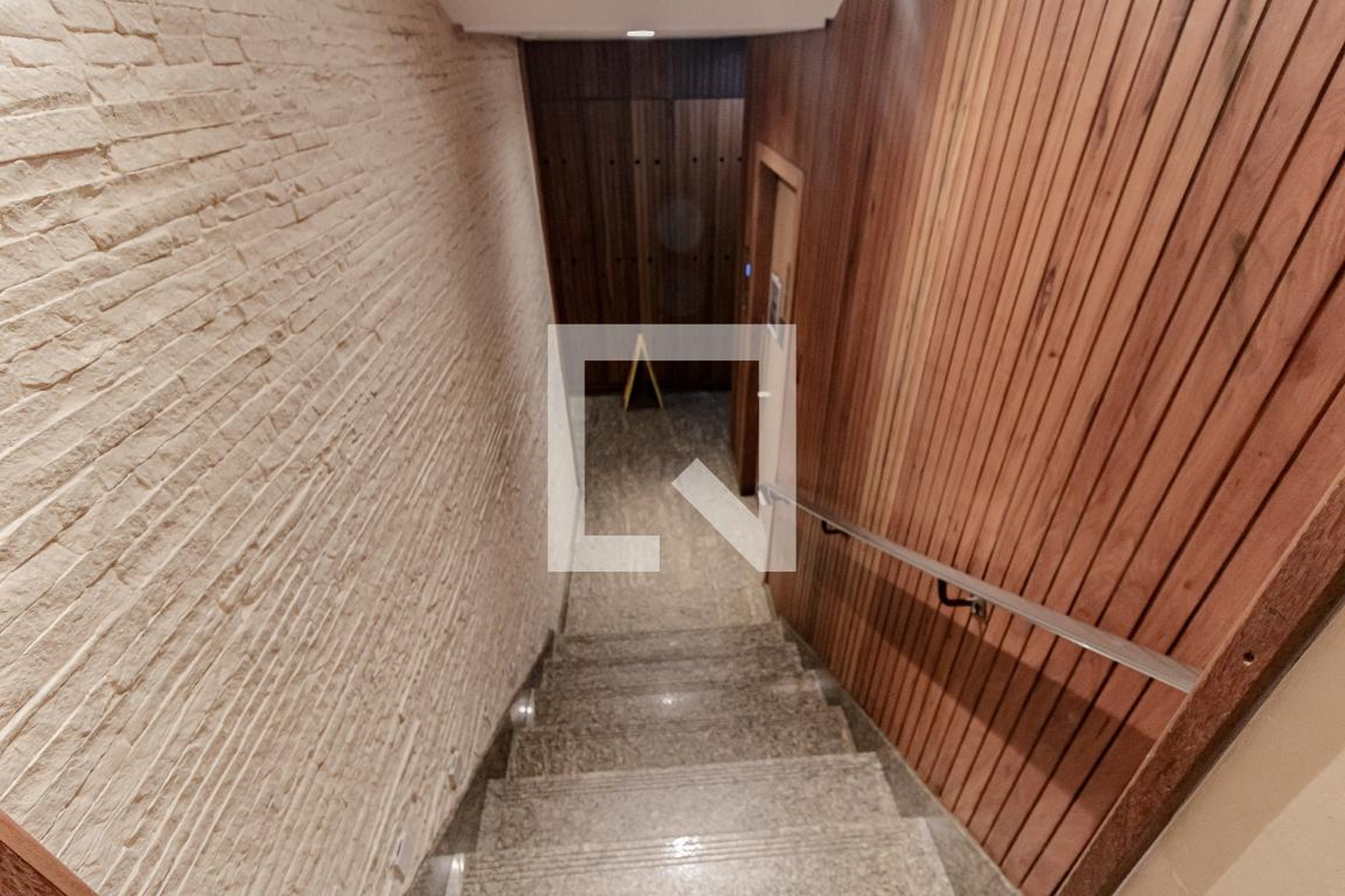 Elevador - Edifício Gabino