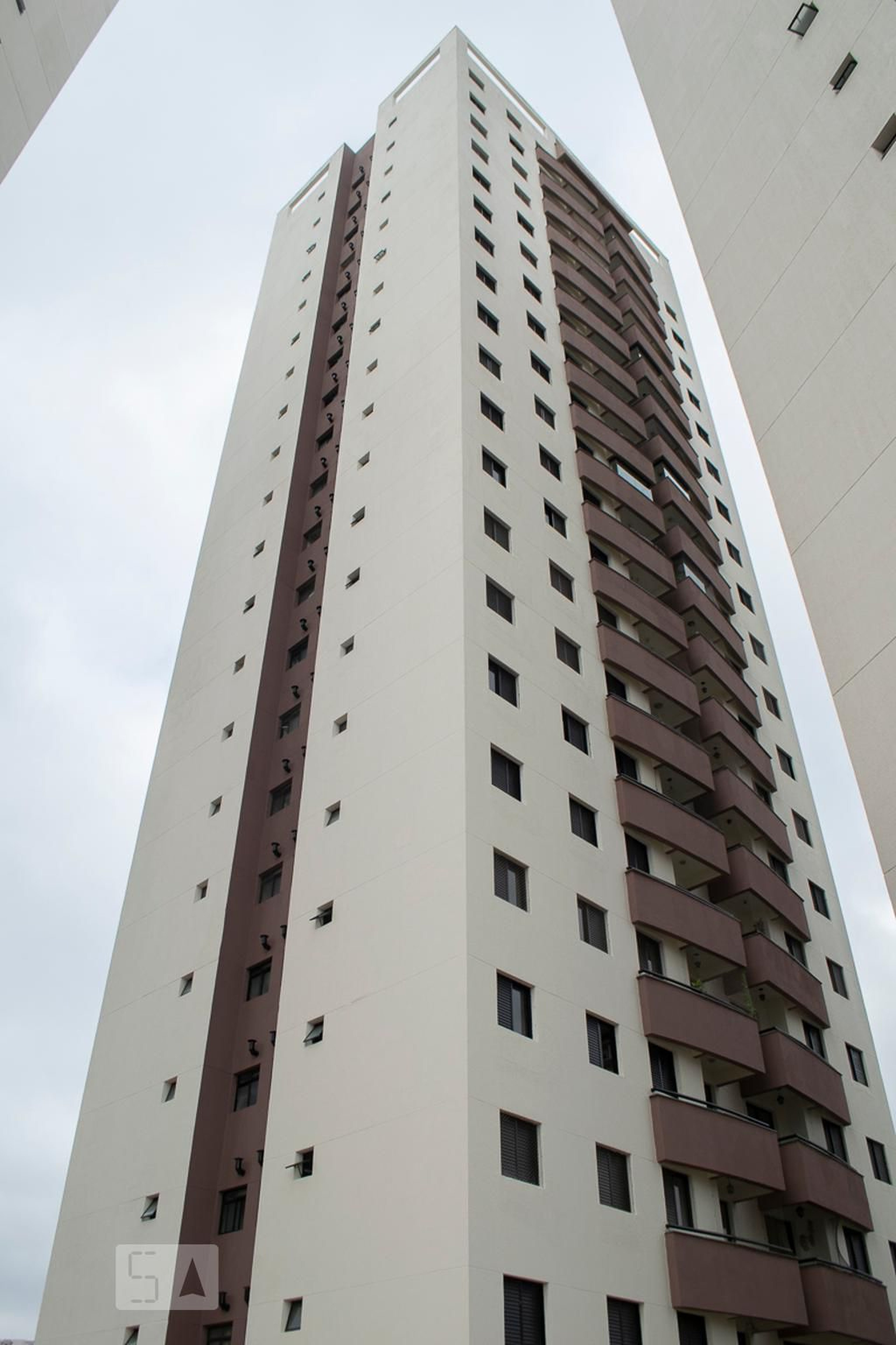 FACHADA Condomínio em Rua Conselheiro Moreira de Barros, 1162