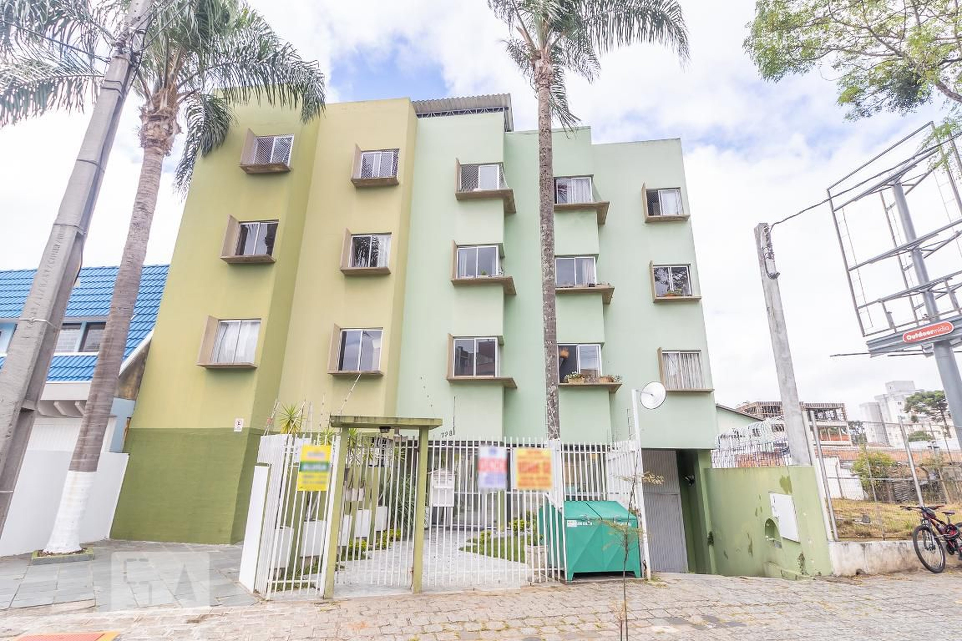 Fachada Condomínio em Avenida Presidente Kennedy, 3281