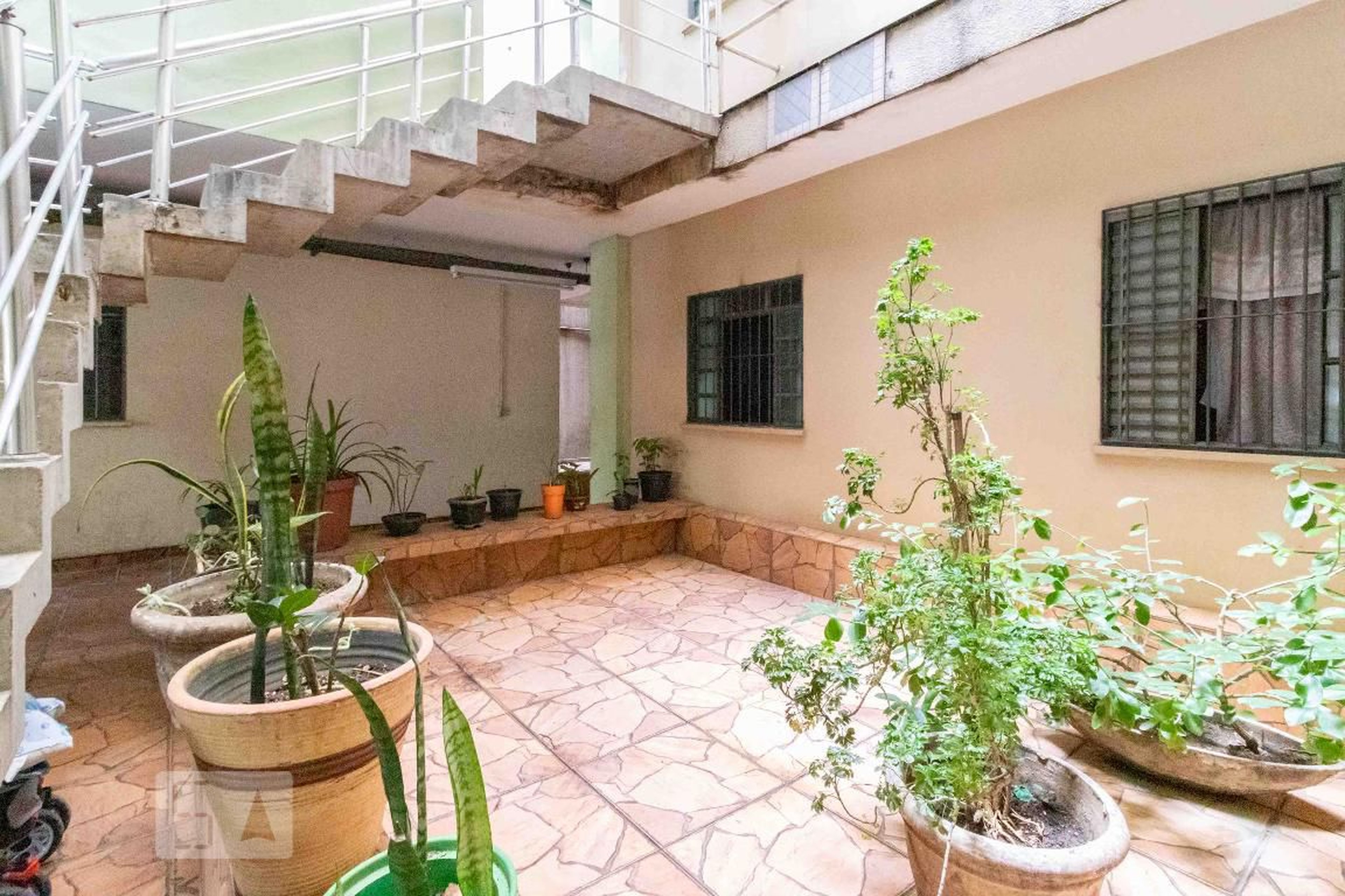 Área Externa - Olga Benario Prestes