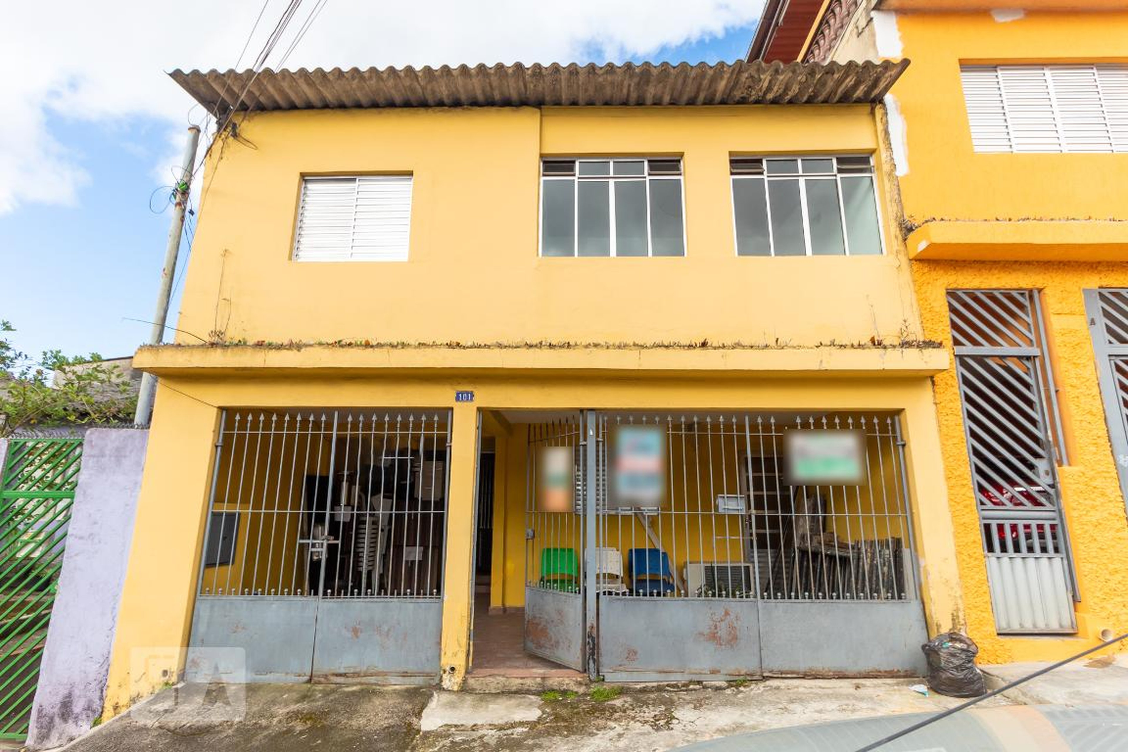 Fachada Condomínio em Rua Soldado Cândido da Luz Paiva, 101