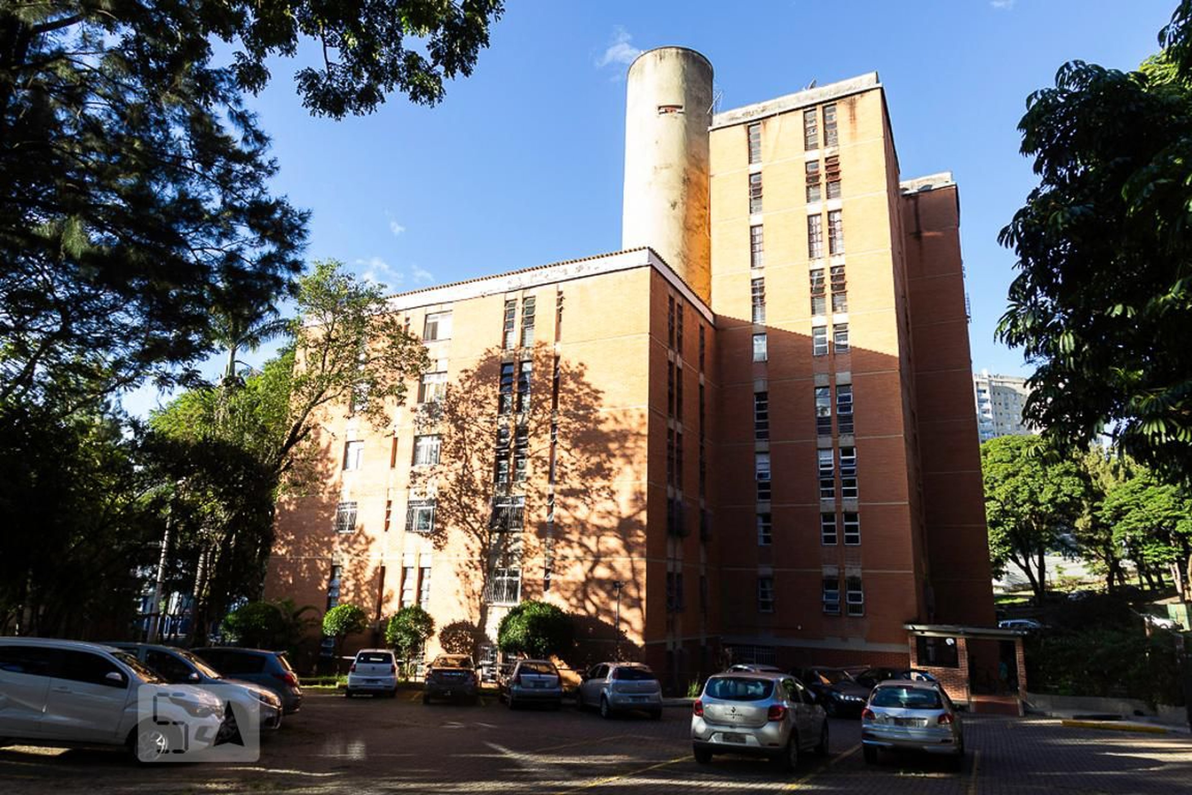 Fachada Condomínio em Rua San Salvador, 16