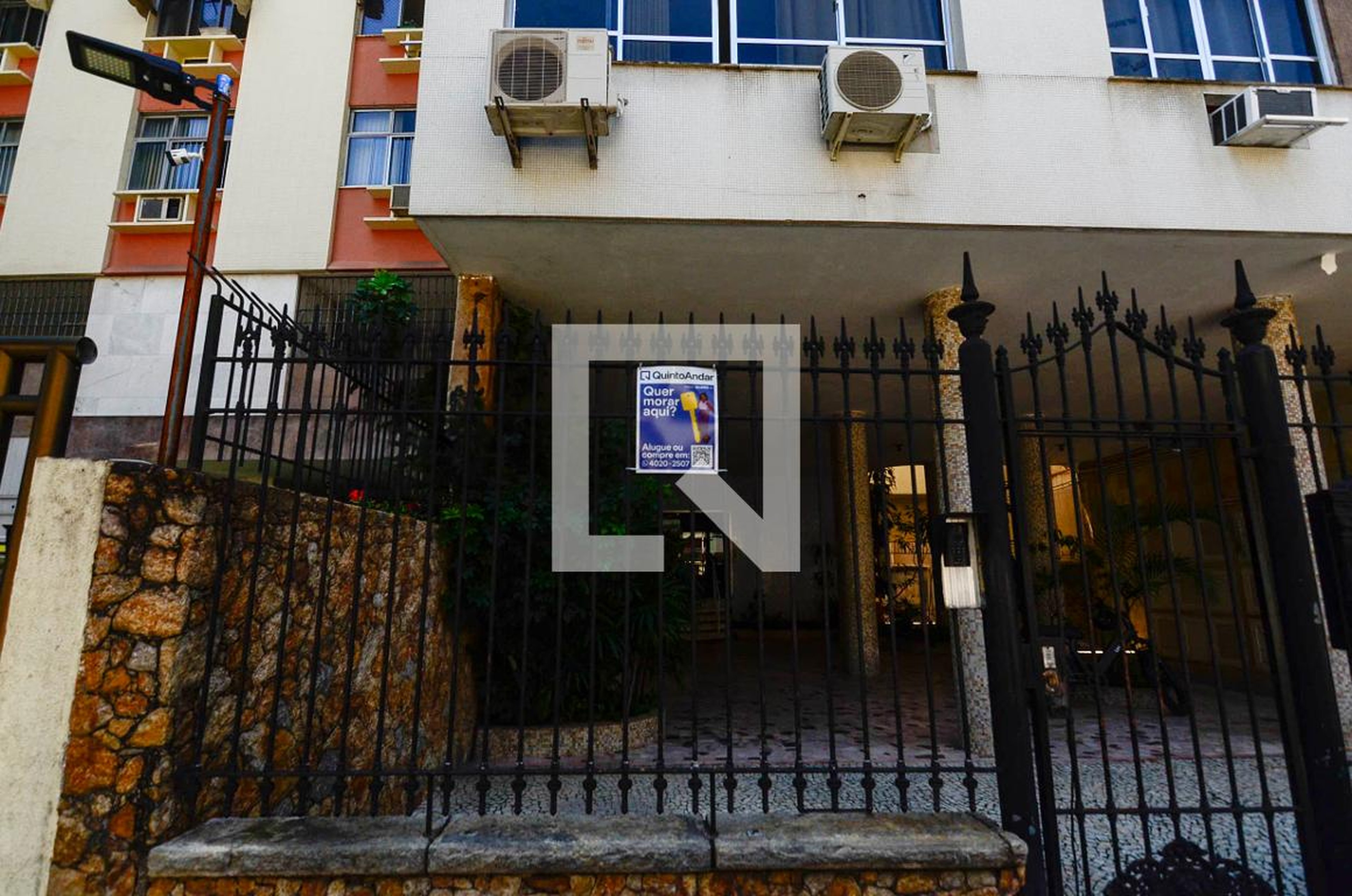 Fachada Edificio Heleri