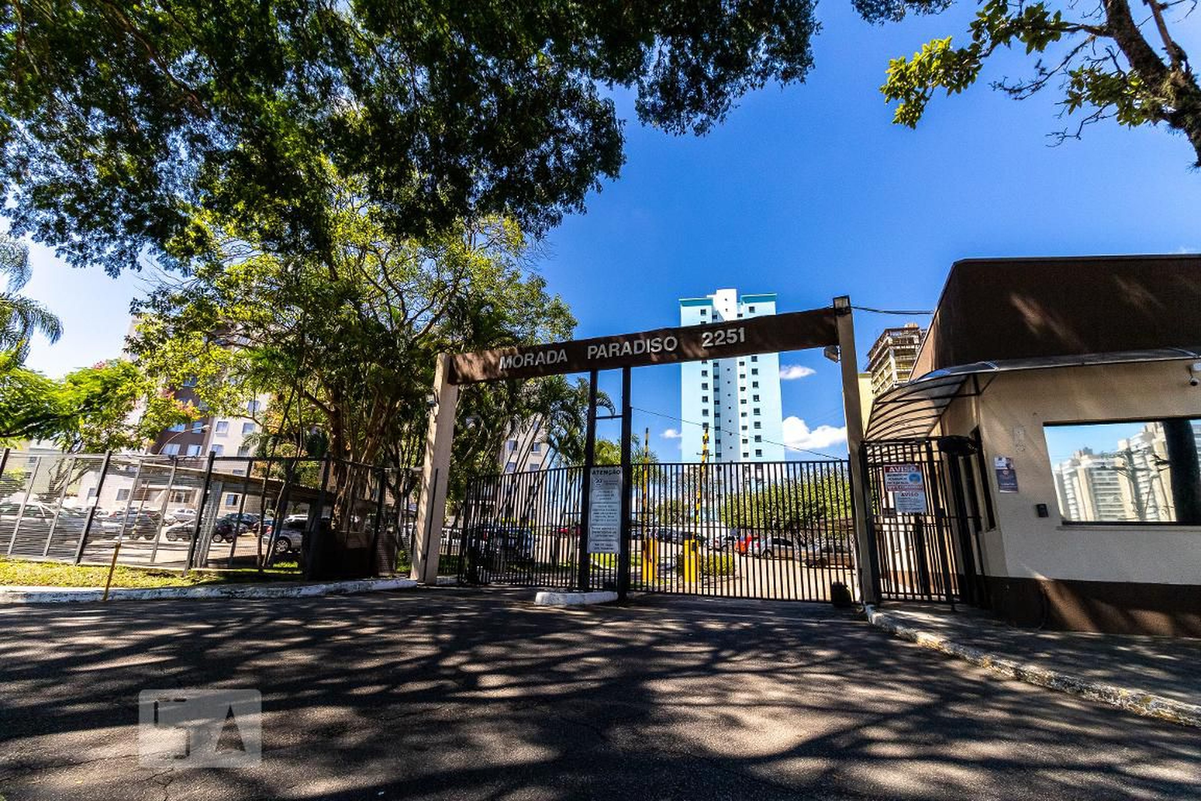 Fachada do Condomínio Condomínio Morada Paradiso