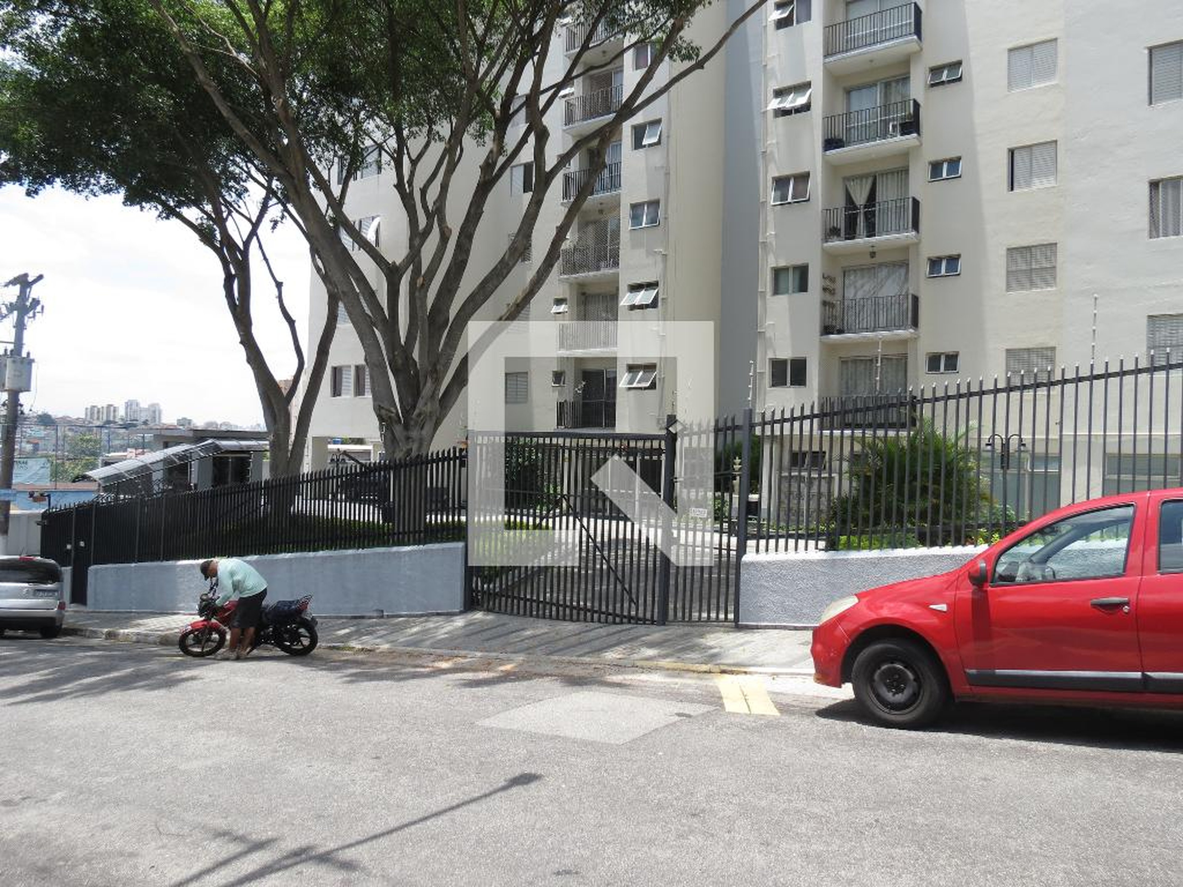 Fachada Condomínio Van João Delgado