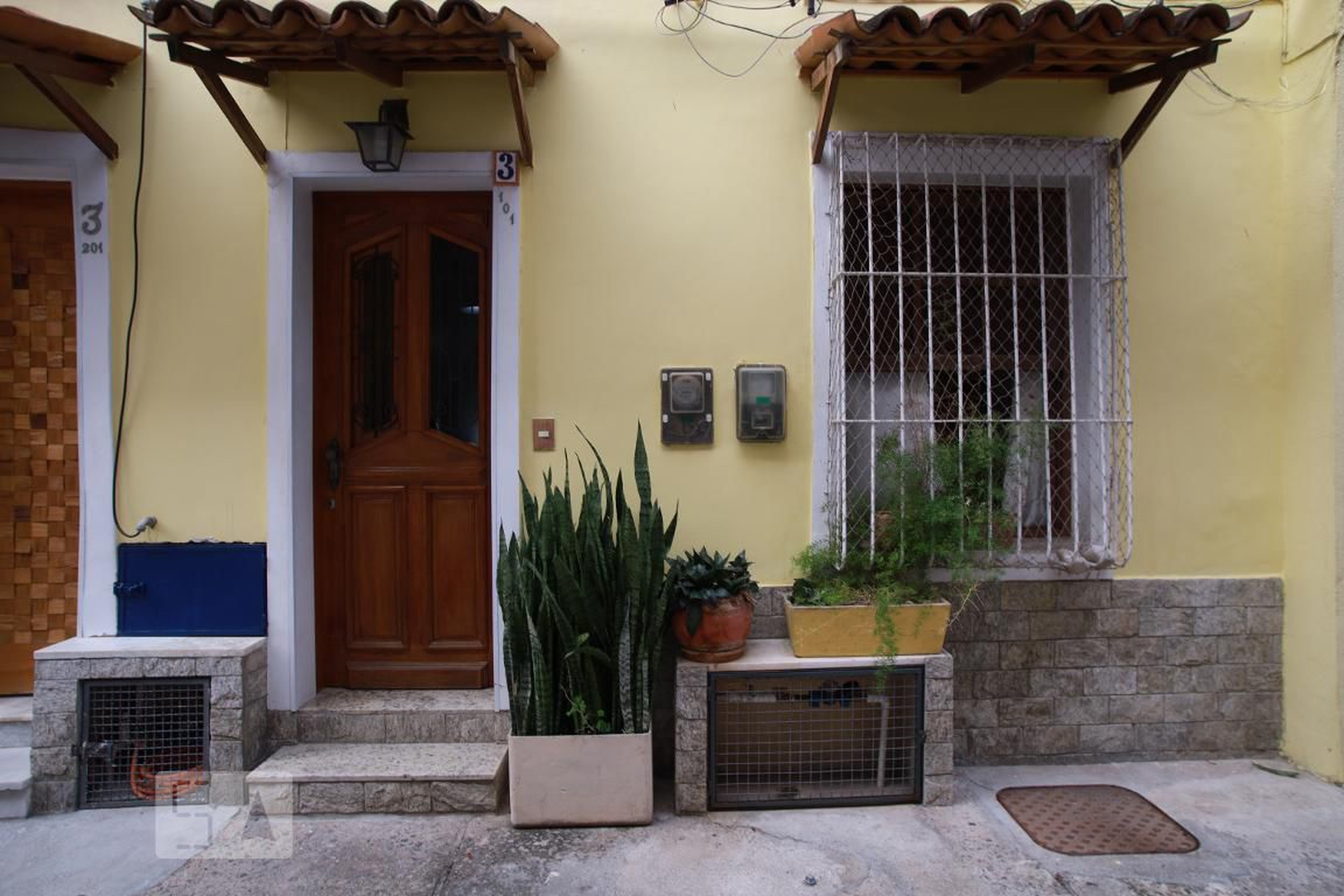 Fachada Condomínio em Rua Almirante Baltazar, 108