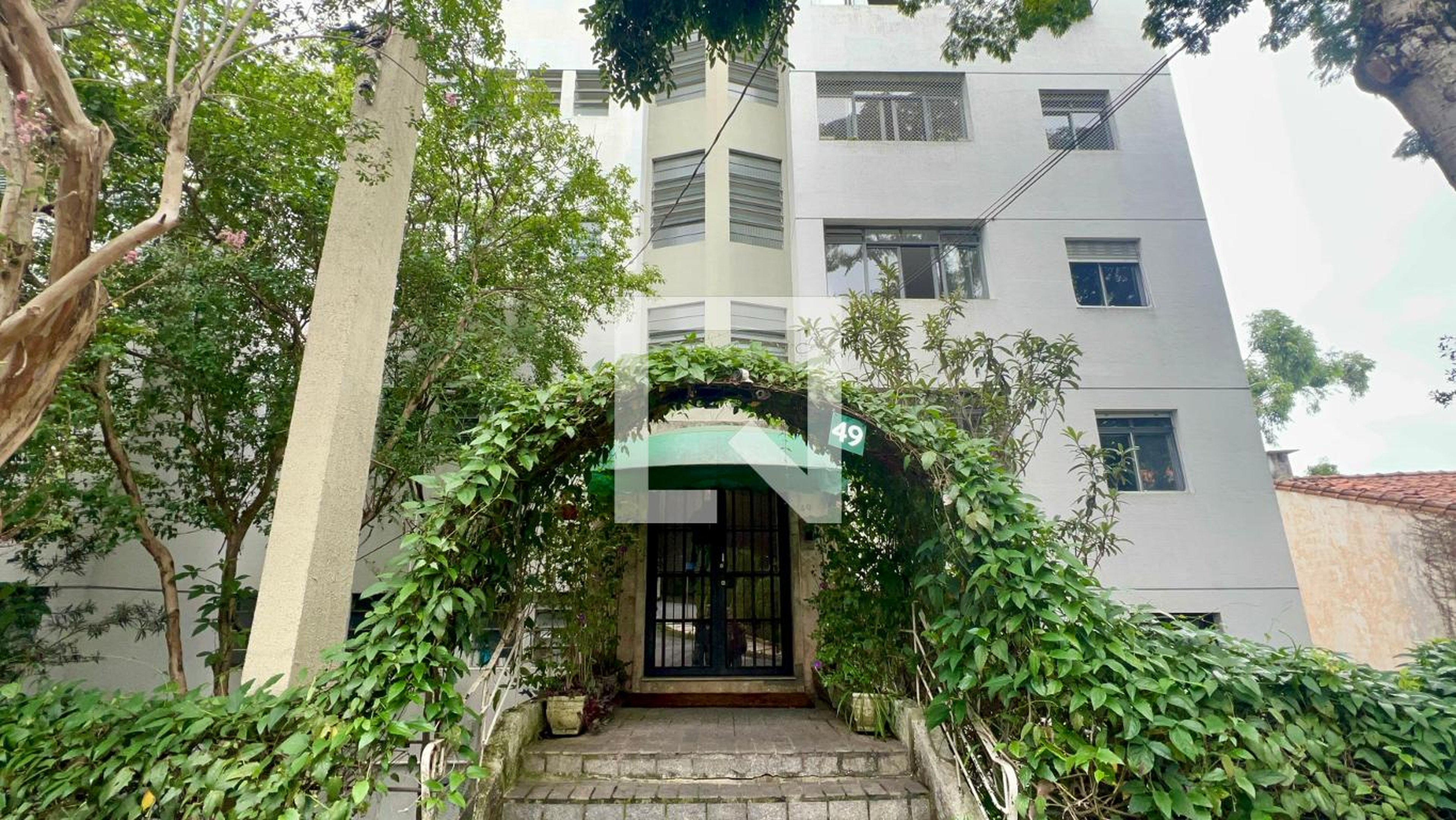 Fachada Condomínio Alaíde