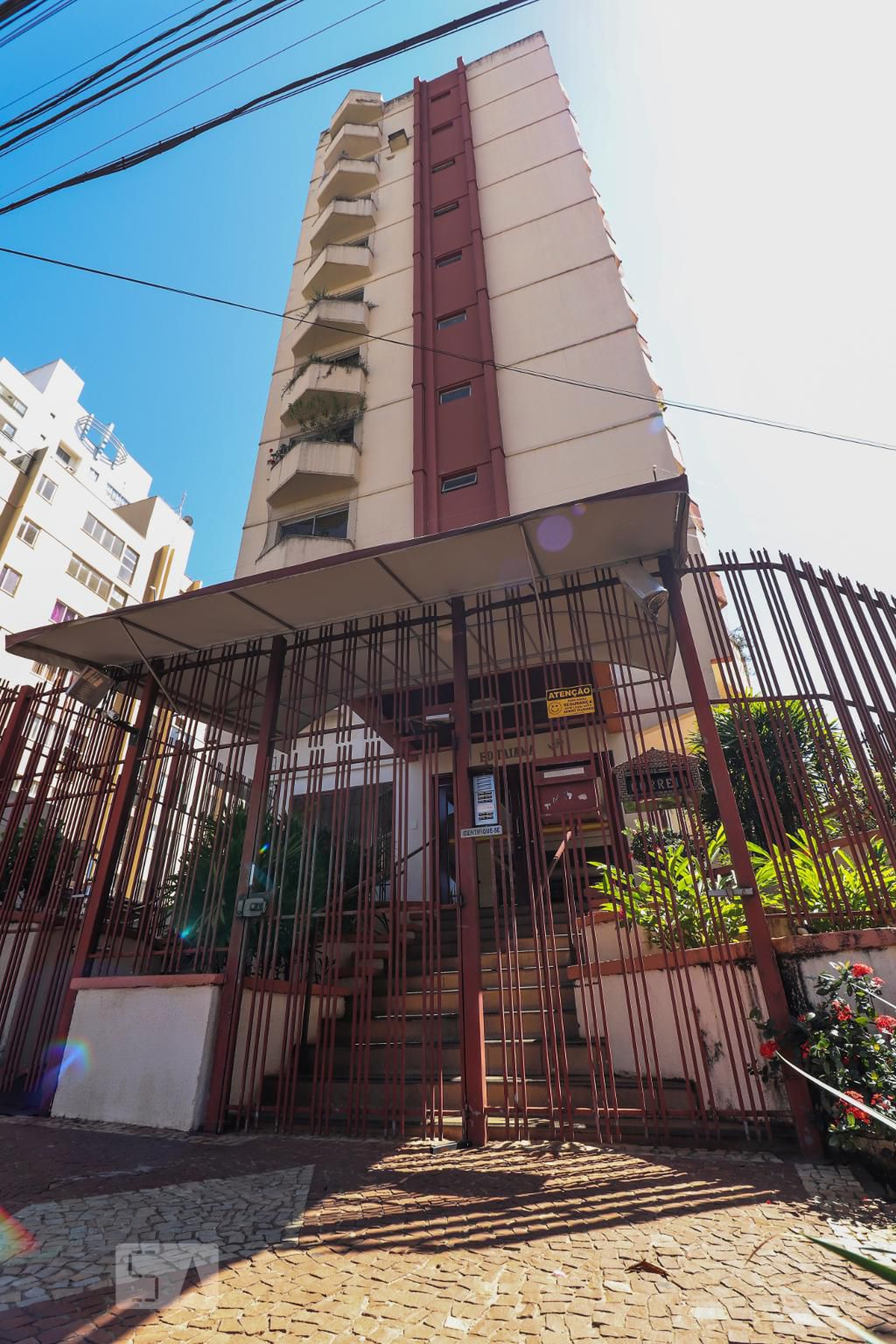 Fachada Edifício Taiania