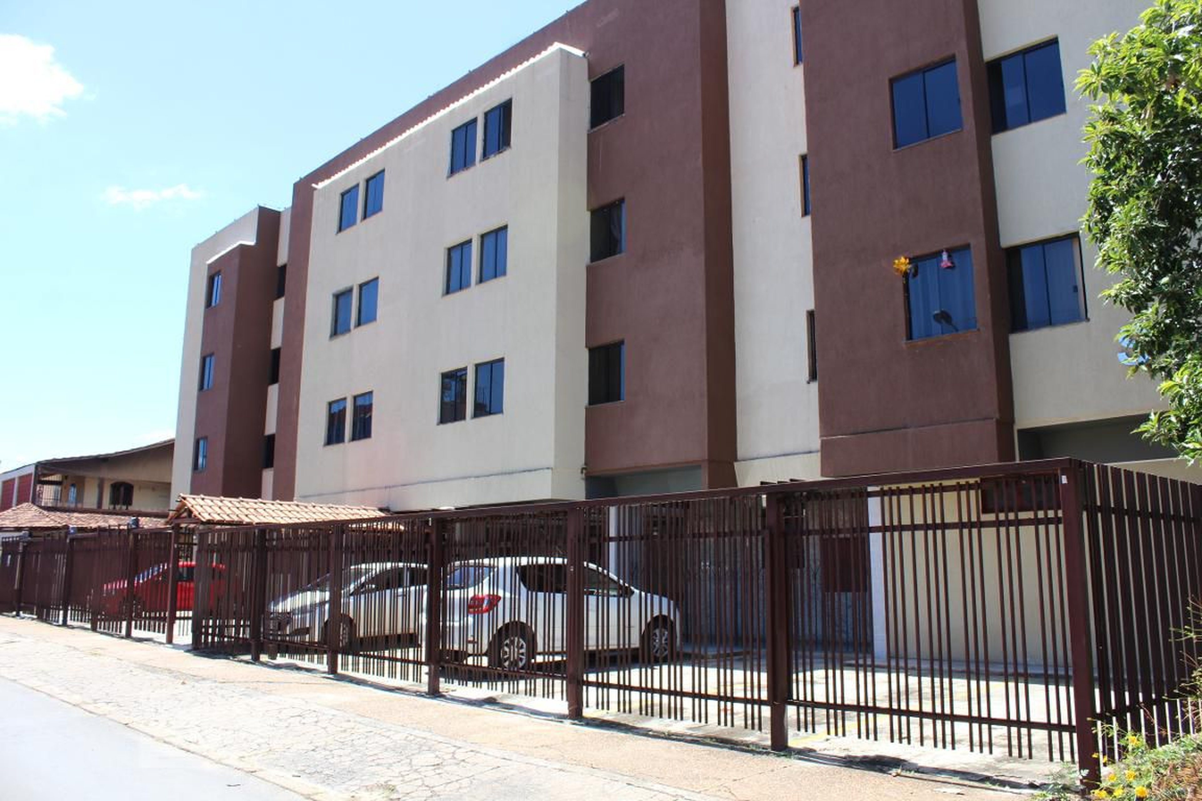 Fachada Condomínio em Qi 6, Bloco S