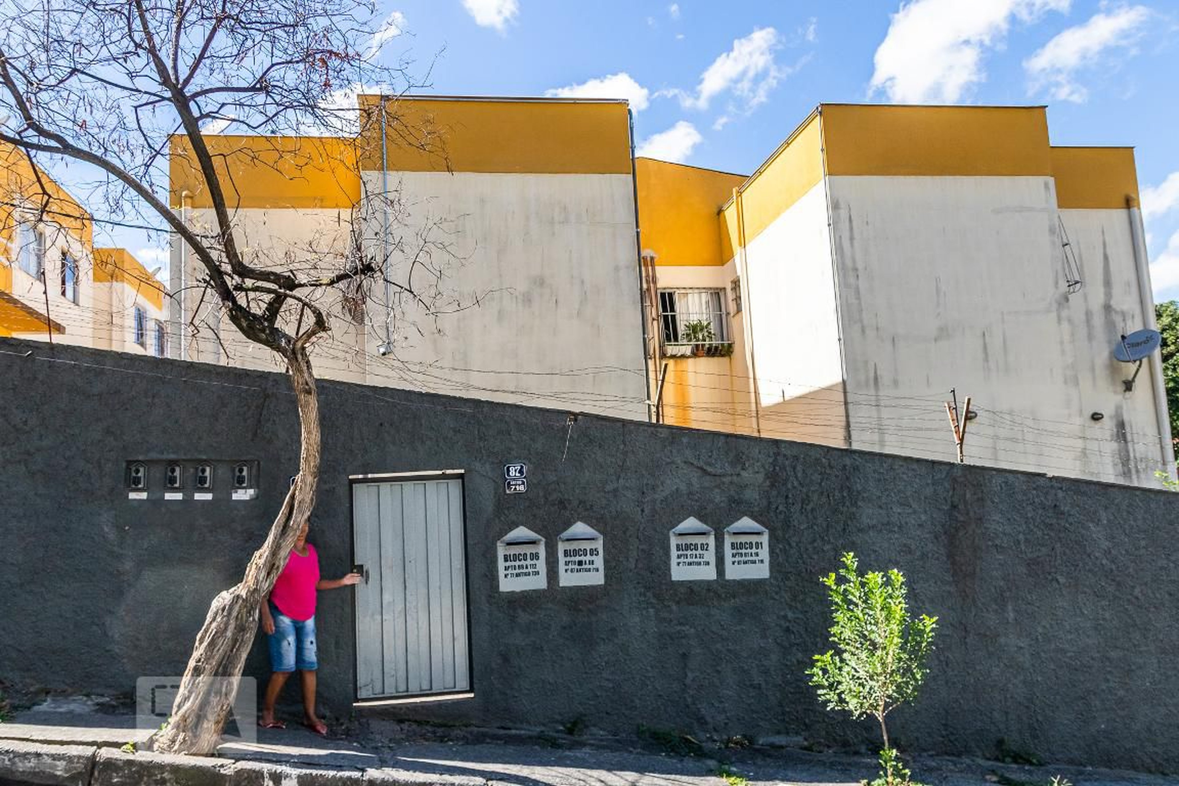 Fachada Residencial Del Rey