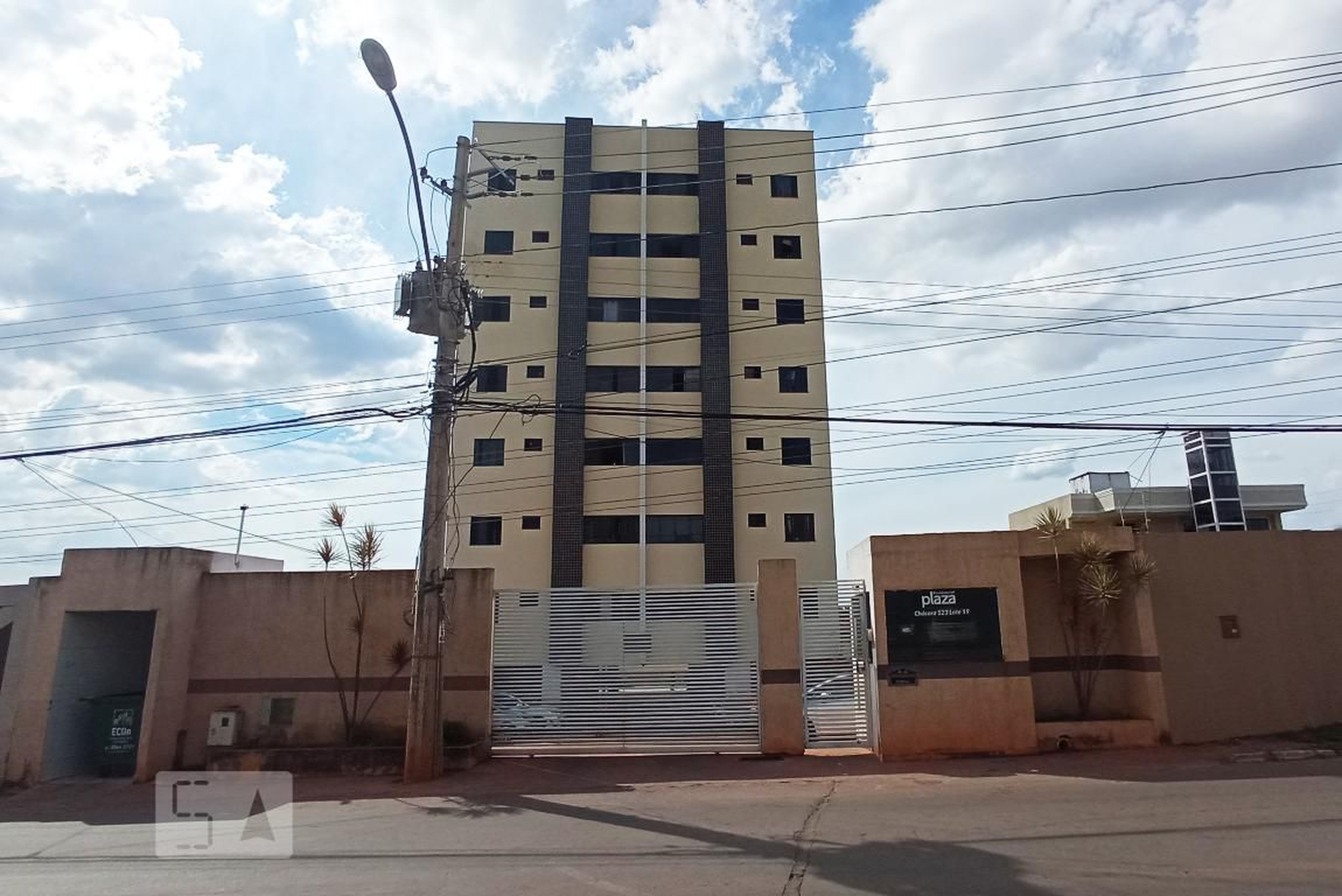 Fachada Condomínio em Colônia Agrícola Samambaia Chácara 123, Lote 19