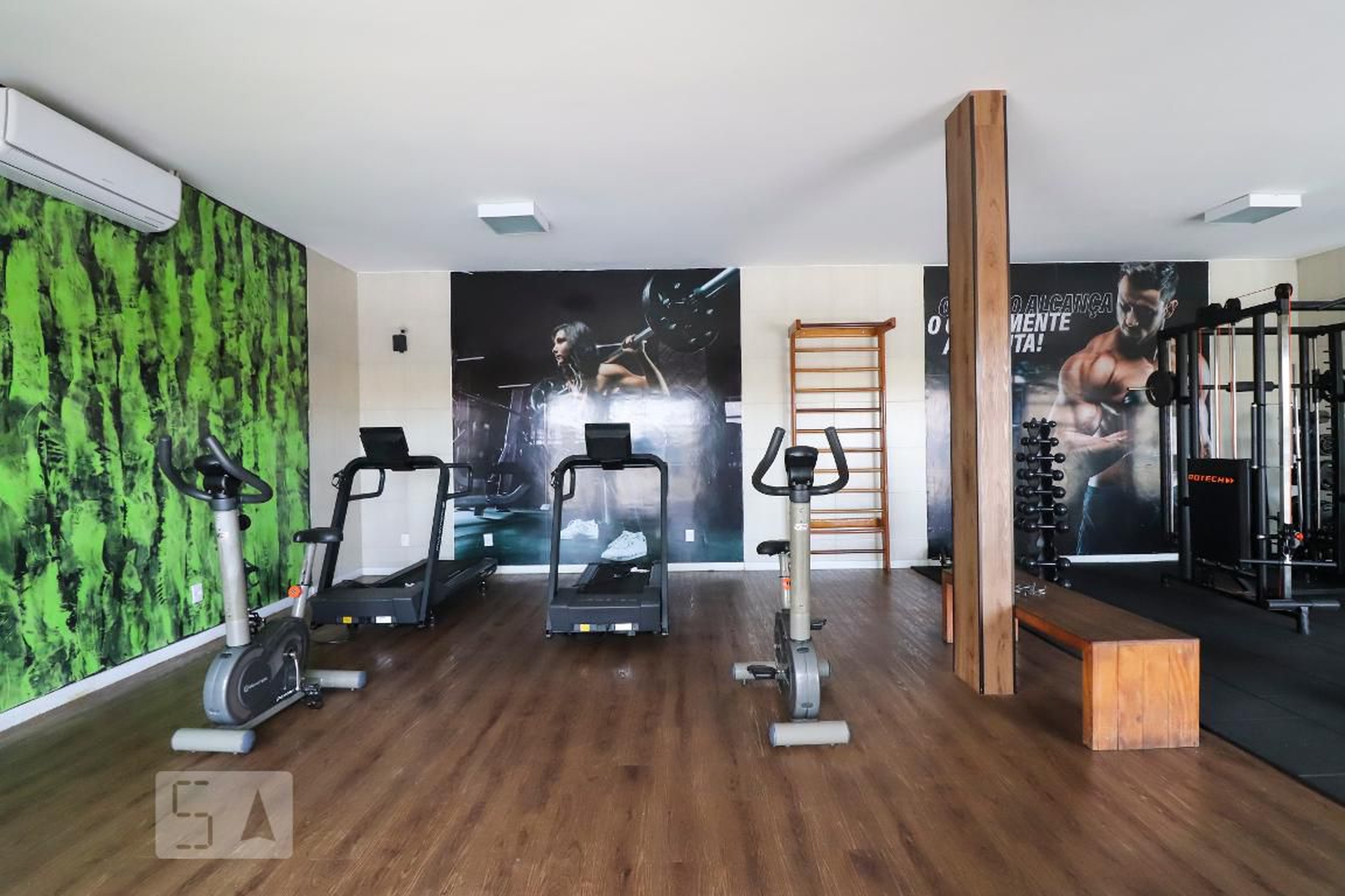 Academia - Ilha Bela