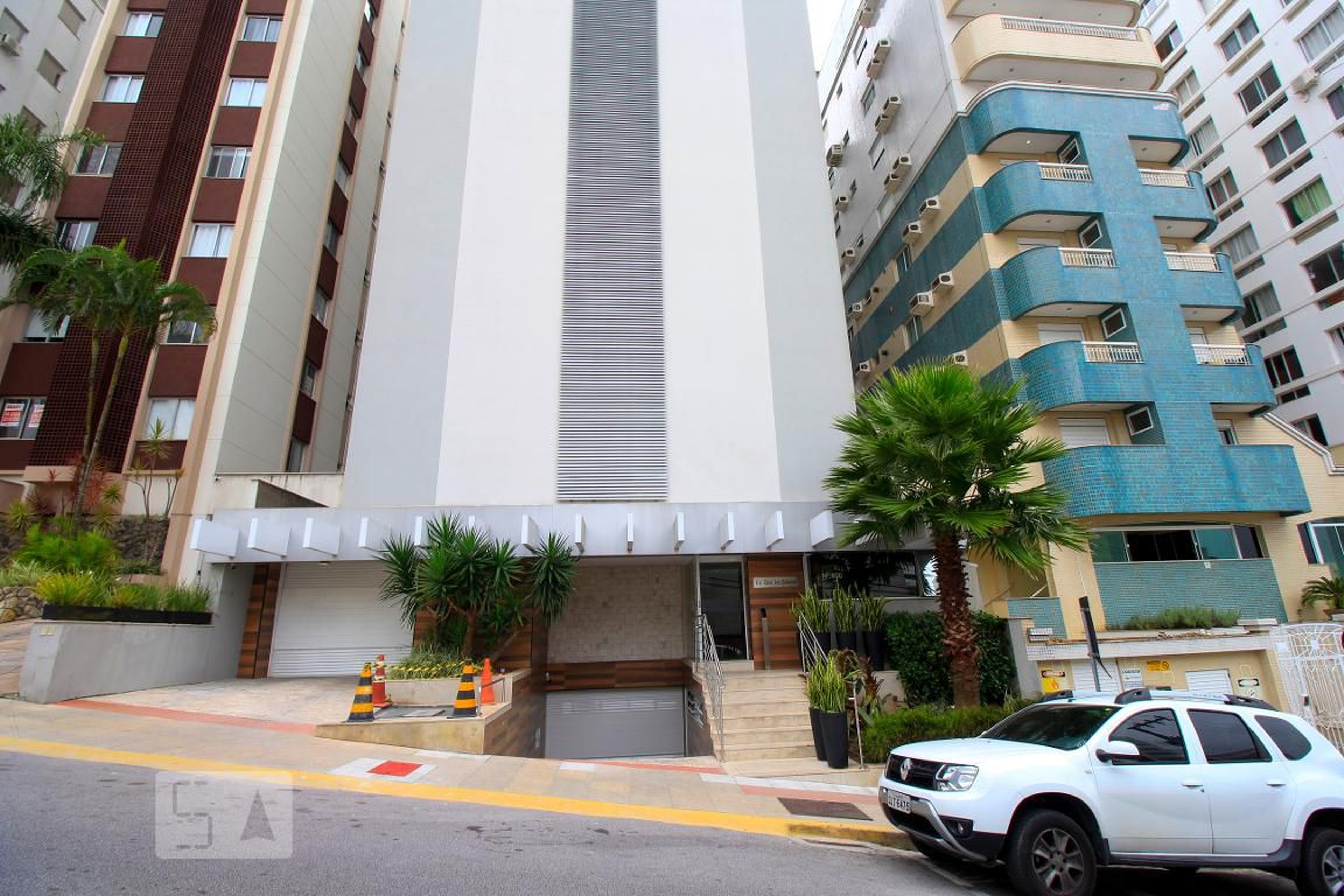 Fachada Condomínio Gov. Ivo Silveira