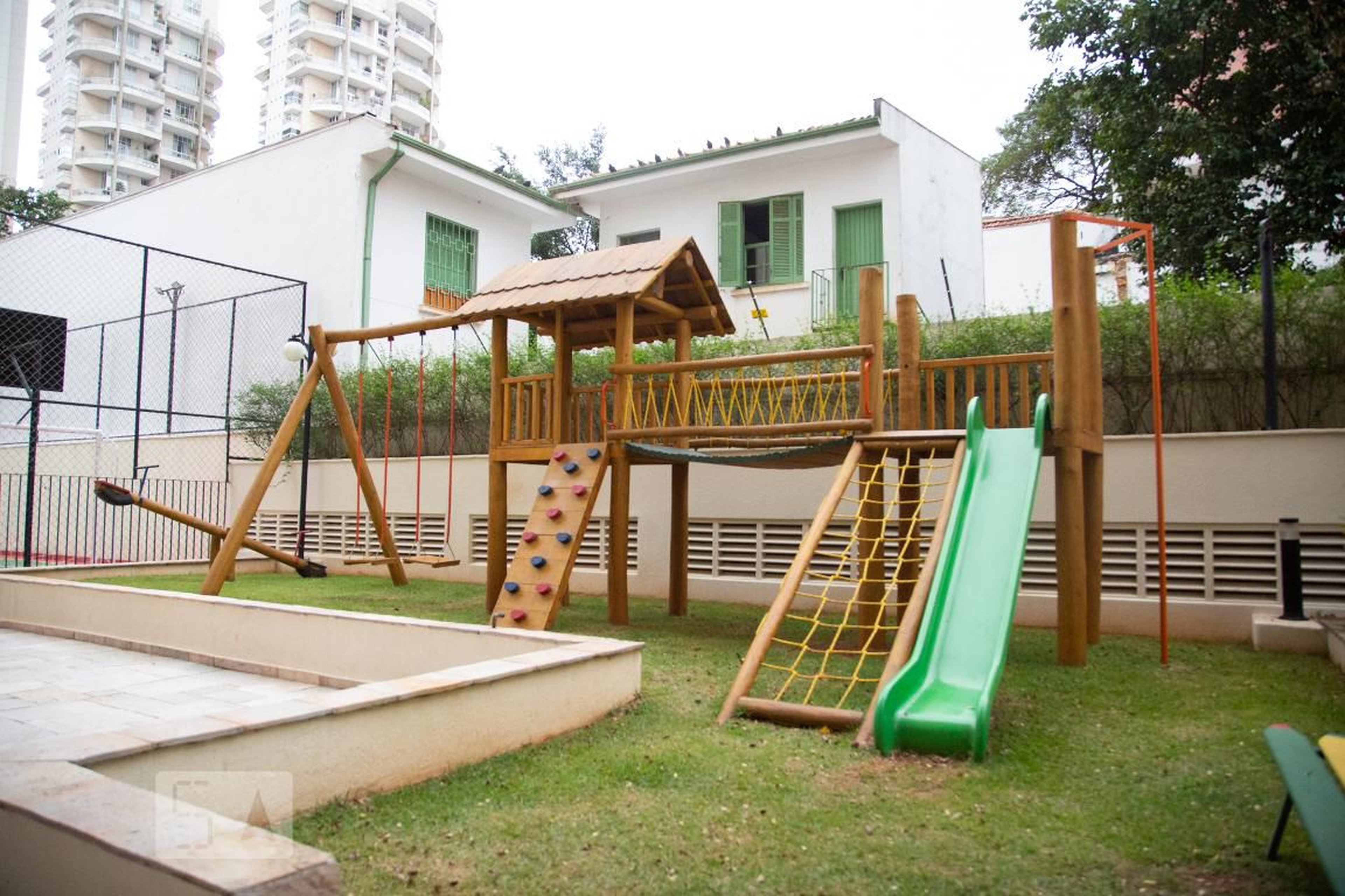 Playground - Green Garden