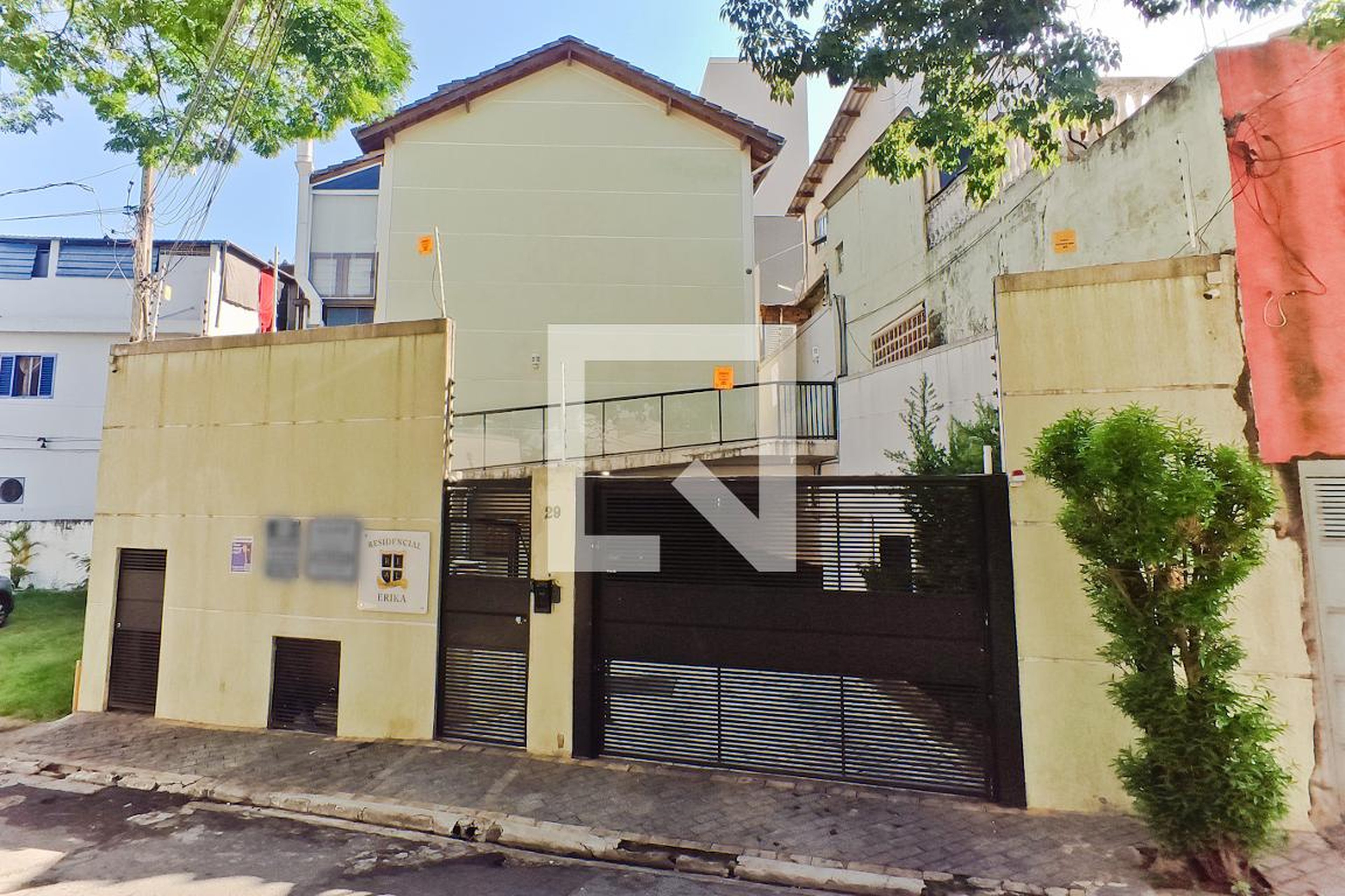 Fachada Condomínio Erika