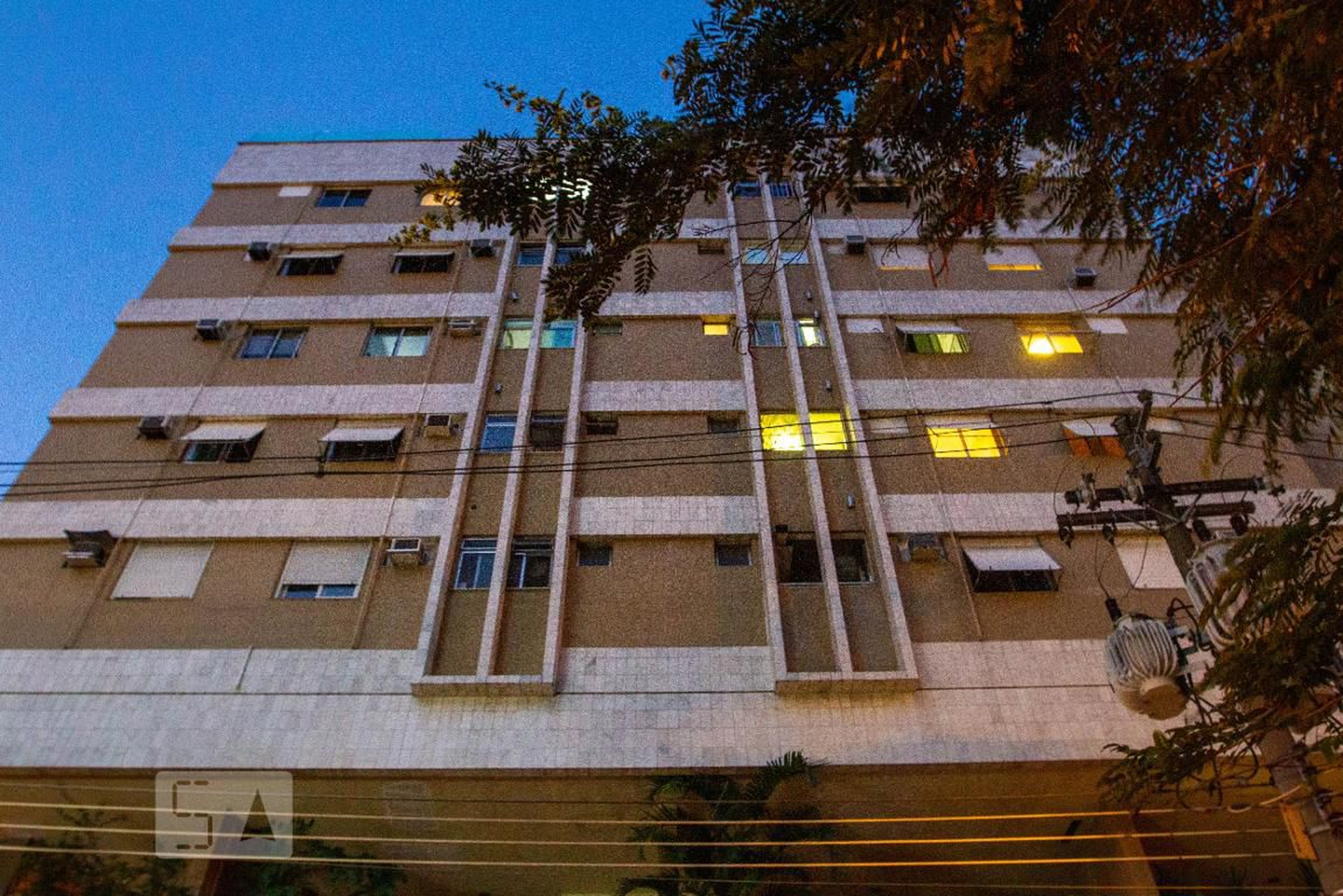 Fachada do Prédio Condomínio Vivenda do Ipê