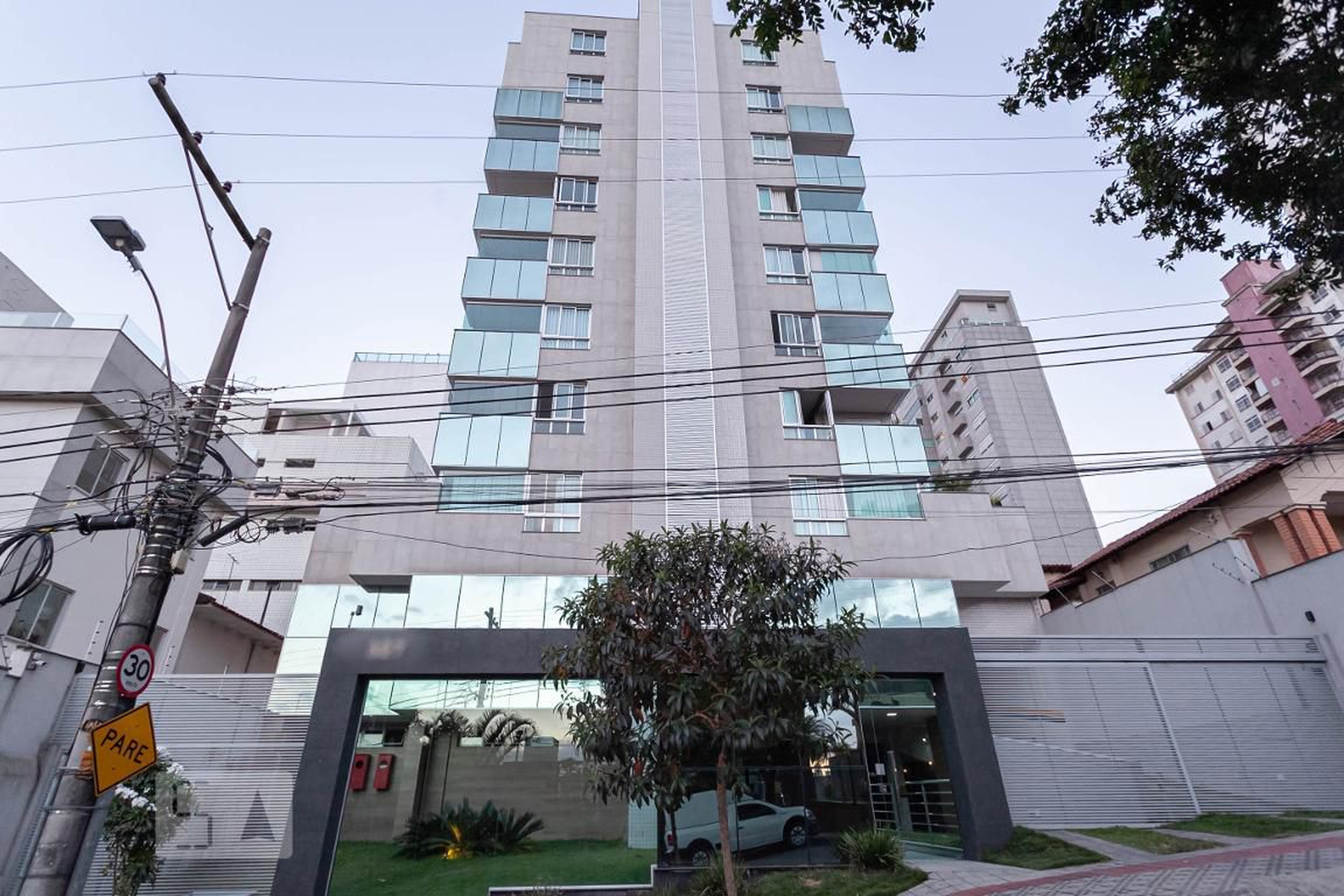 Fachada do Prédio Condomínio Vila Toscana