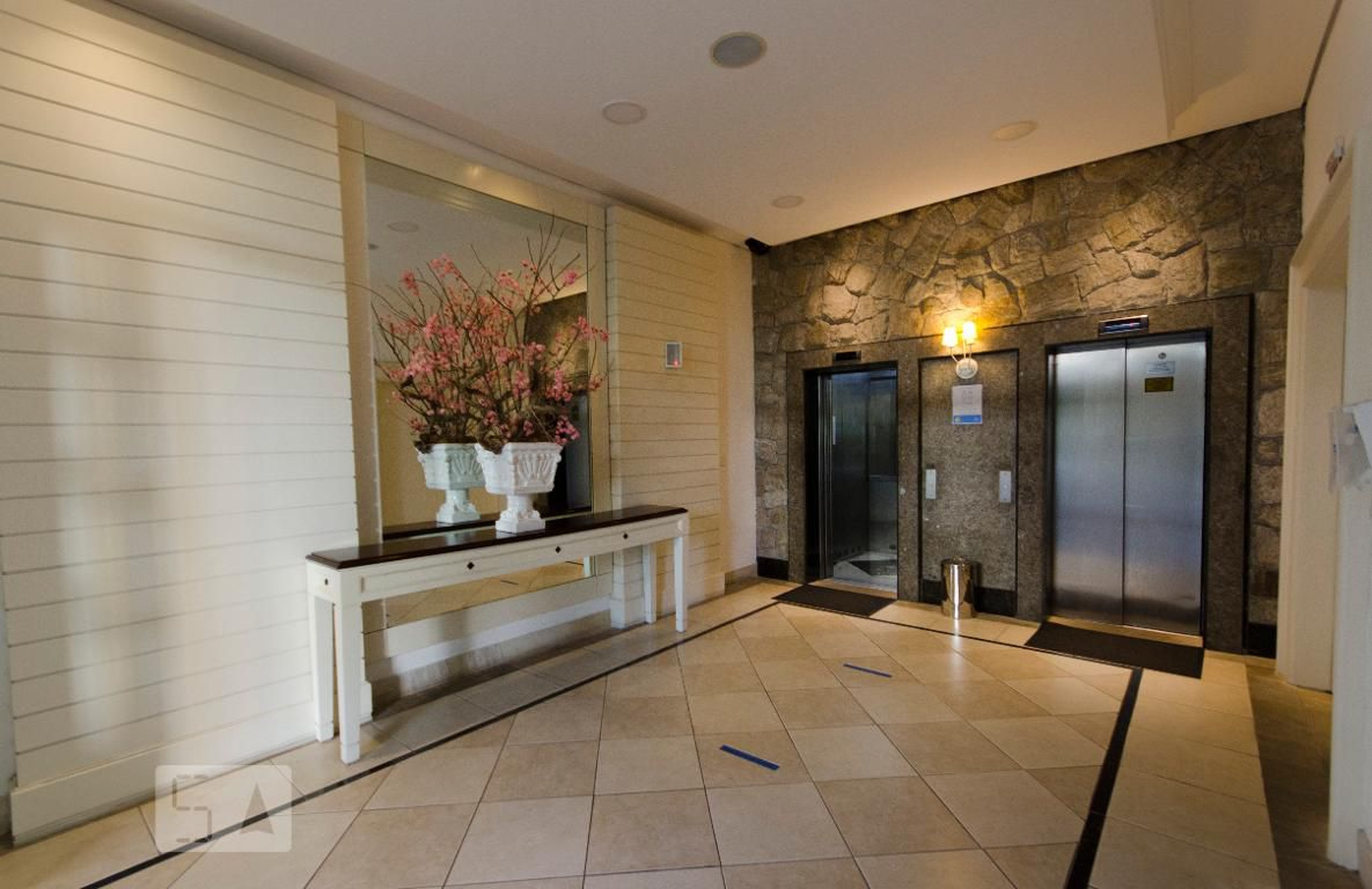 Hall de Entrada - Il Campanario